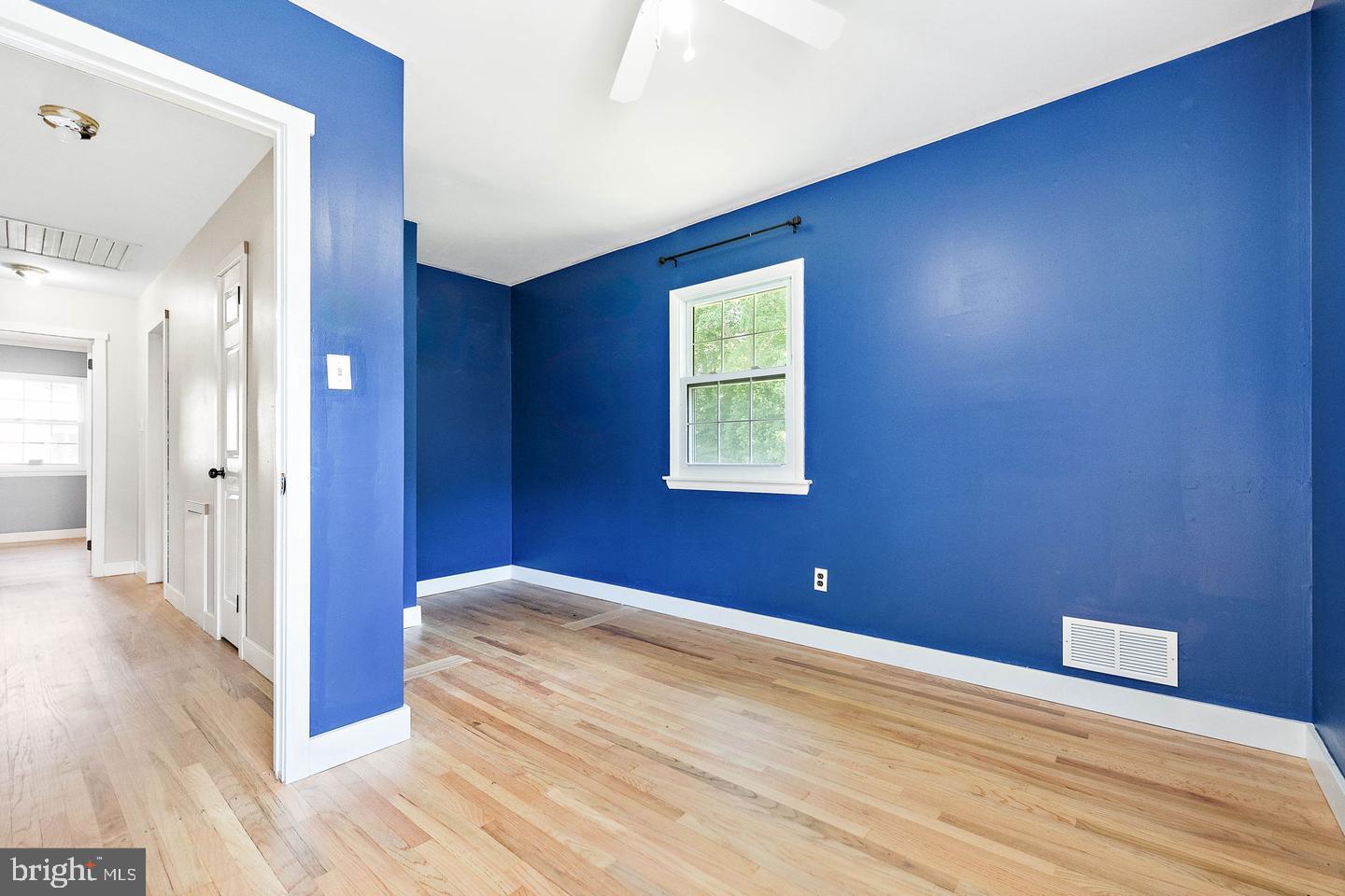 DARTMOUTH WOODS - Residential Lease