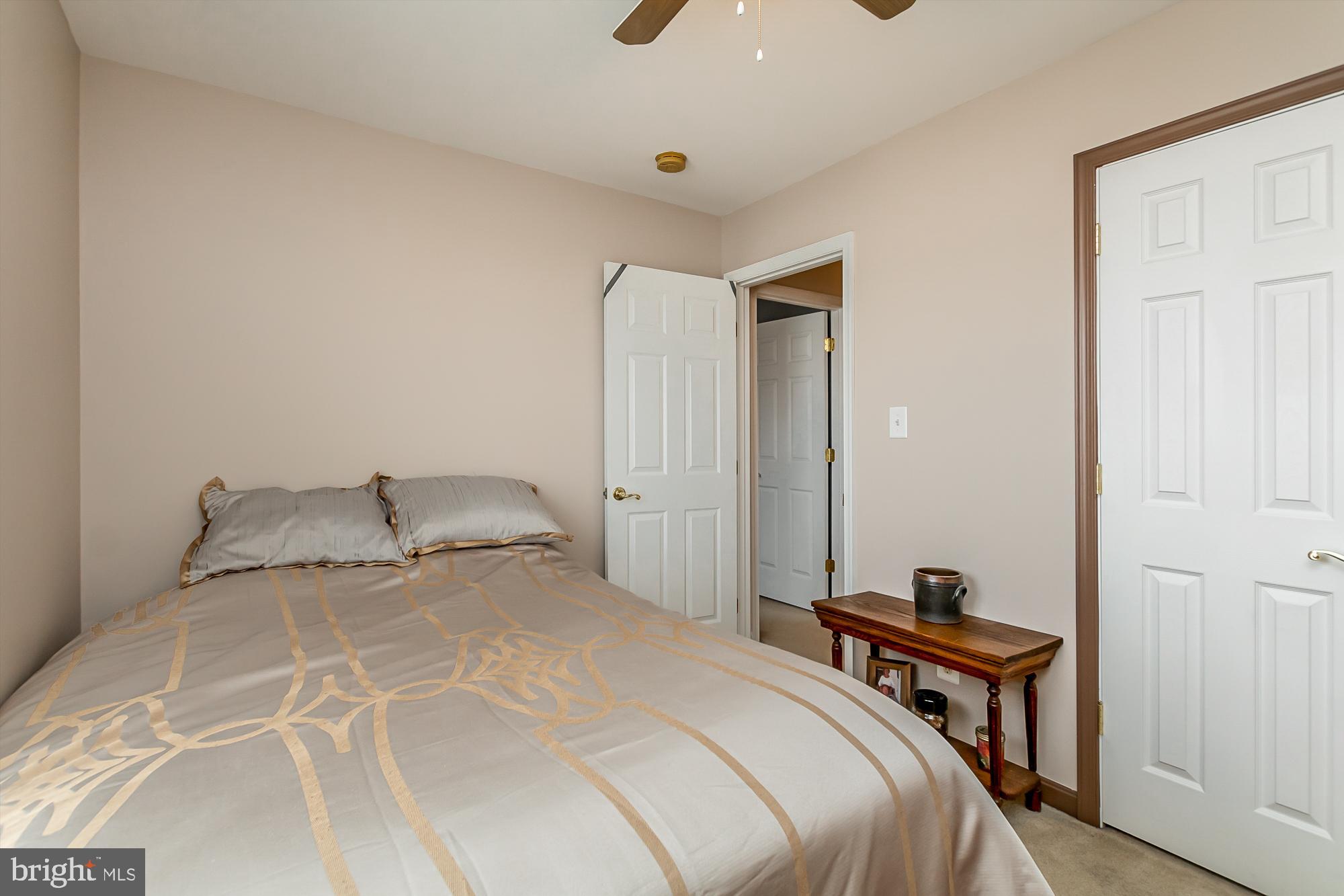 PEACEFIELDS - Residential