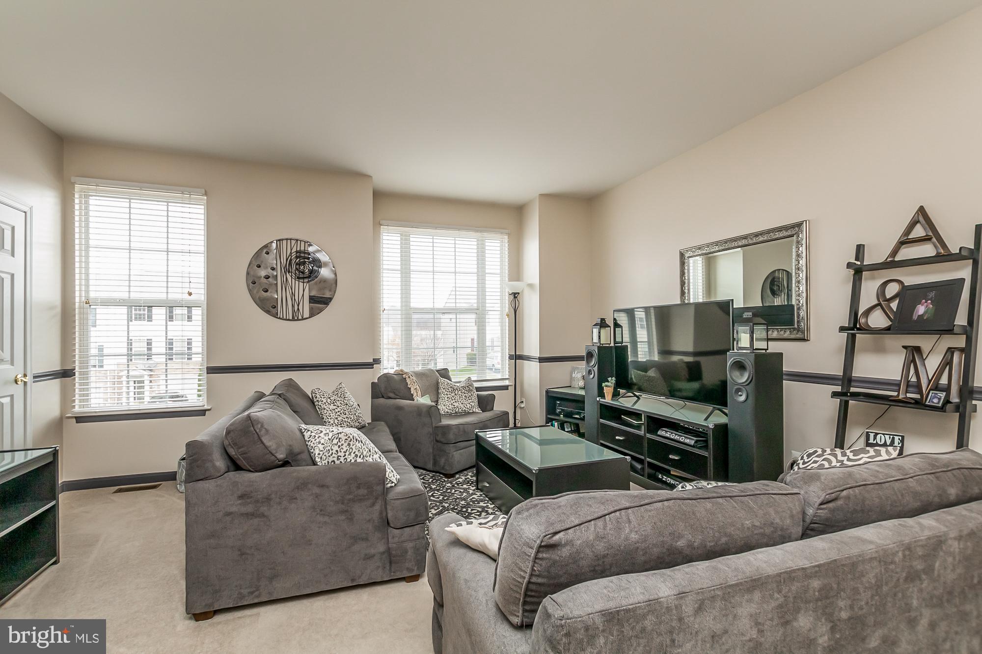 PEACEFIELDS - Residential