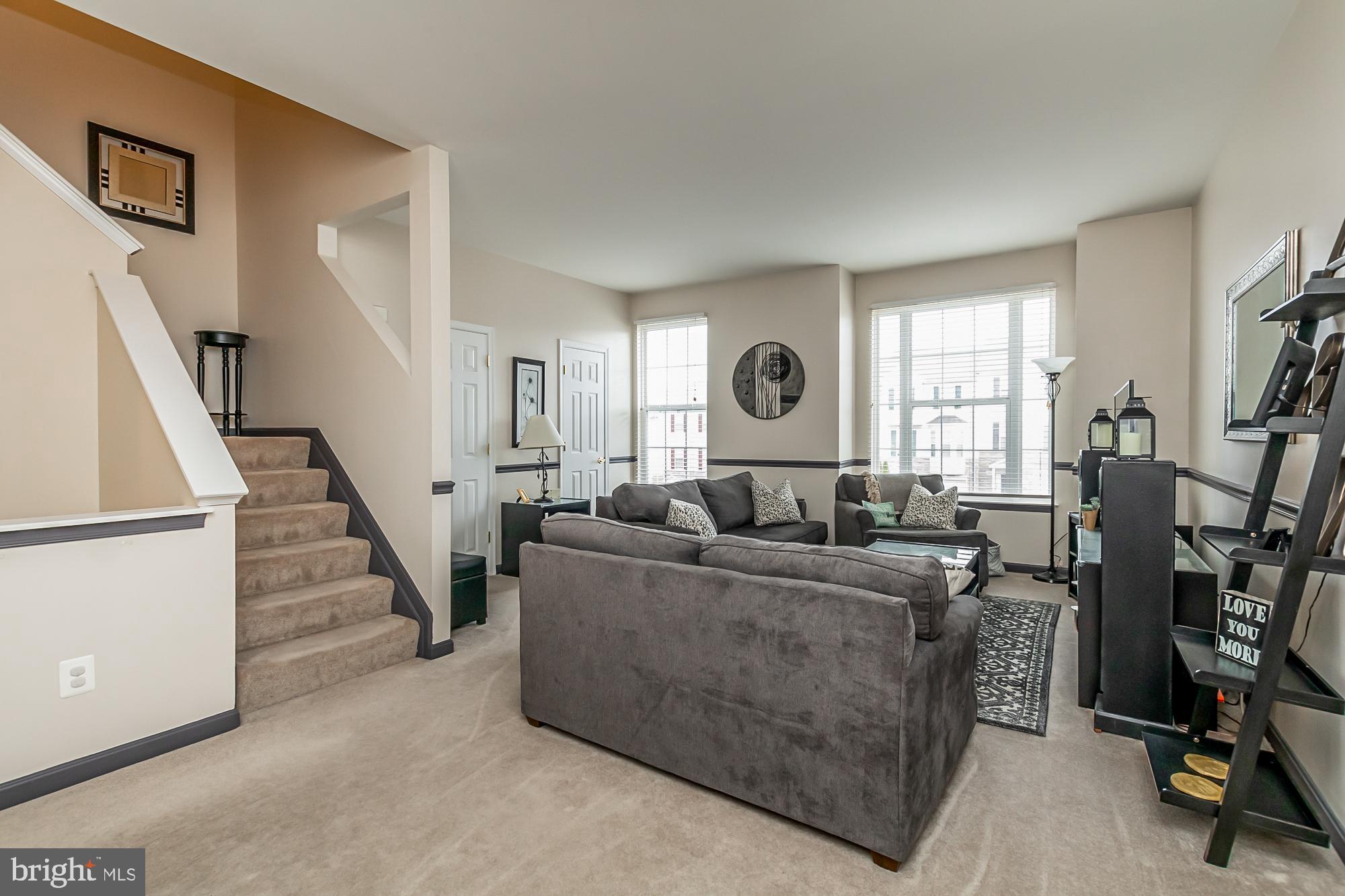 PEACEFIELDS - Residential
