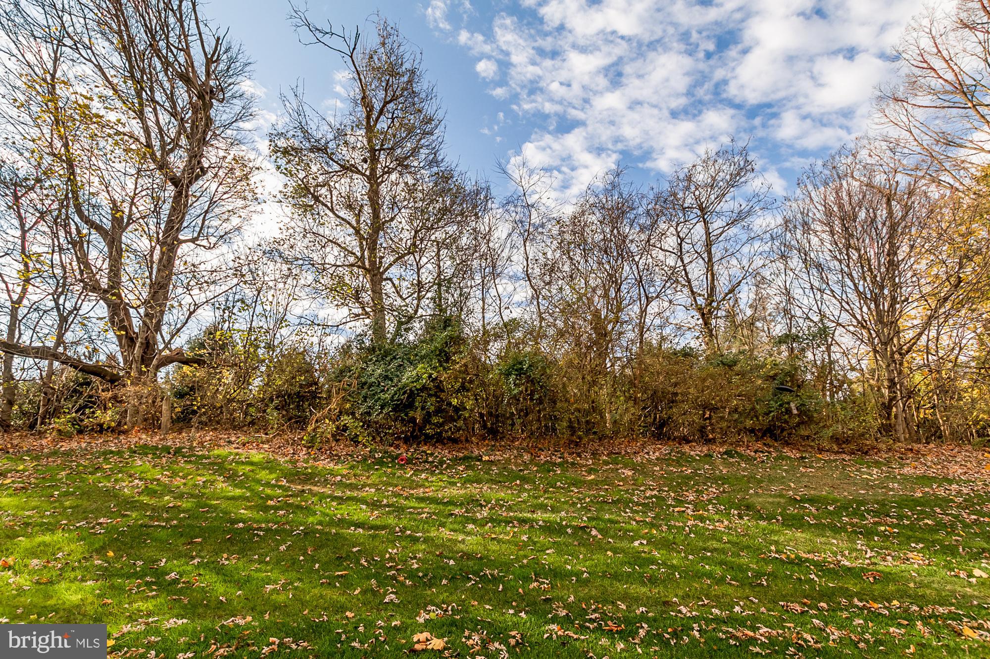 PEACEFIELDS - Residential