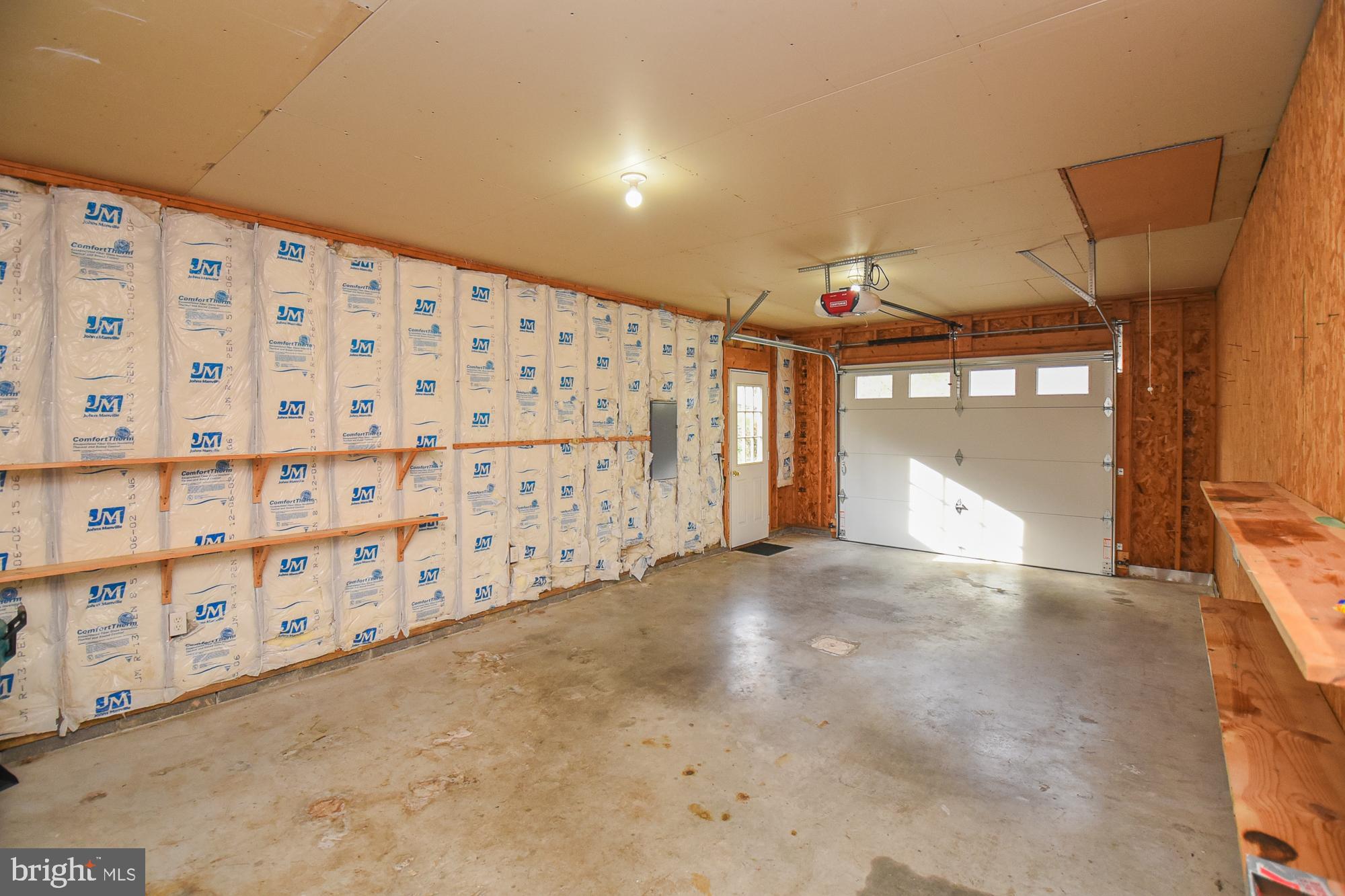 SHADY HILLS - Residential