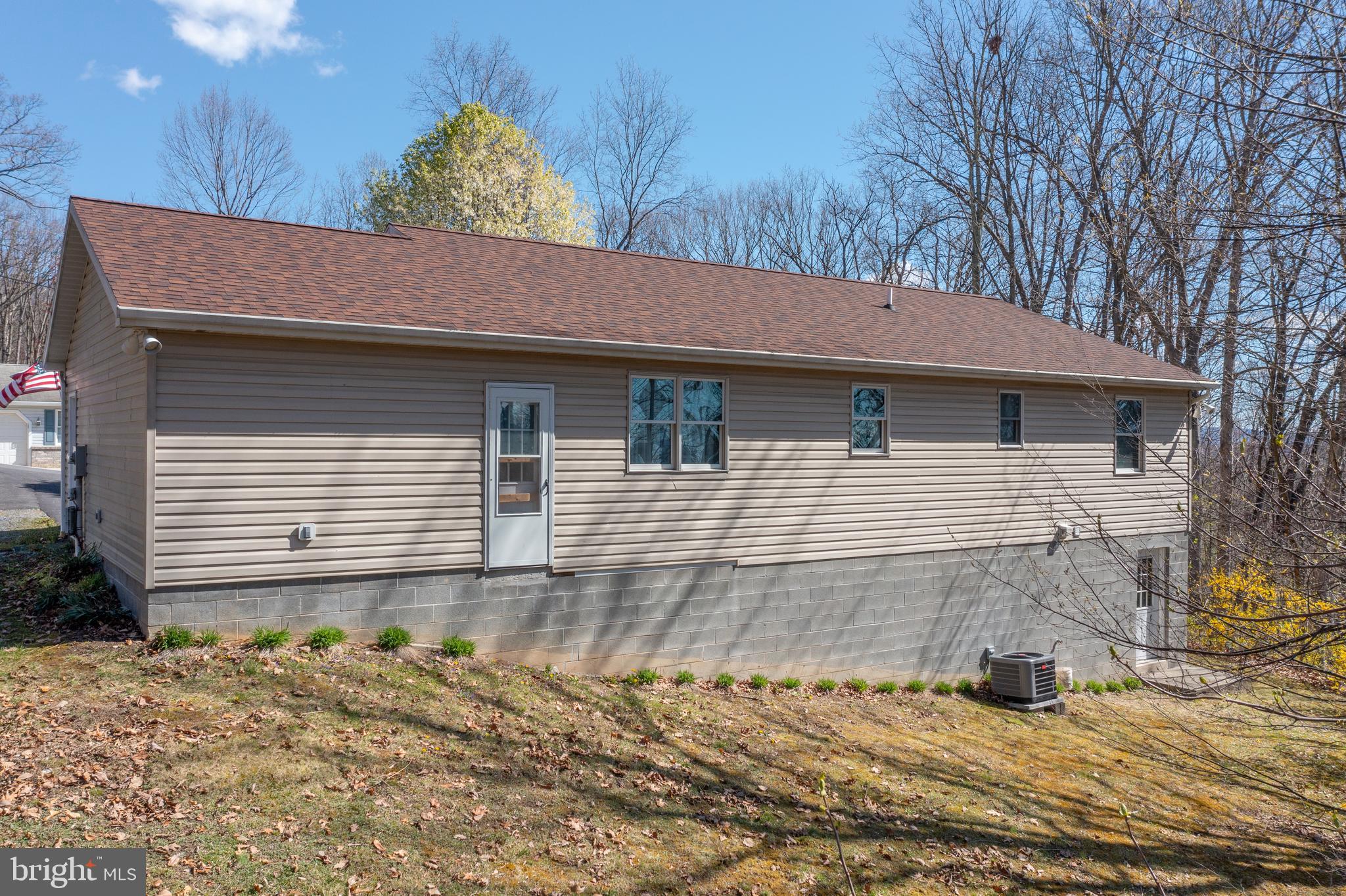 SHADY HILLS - Residential