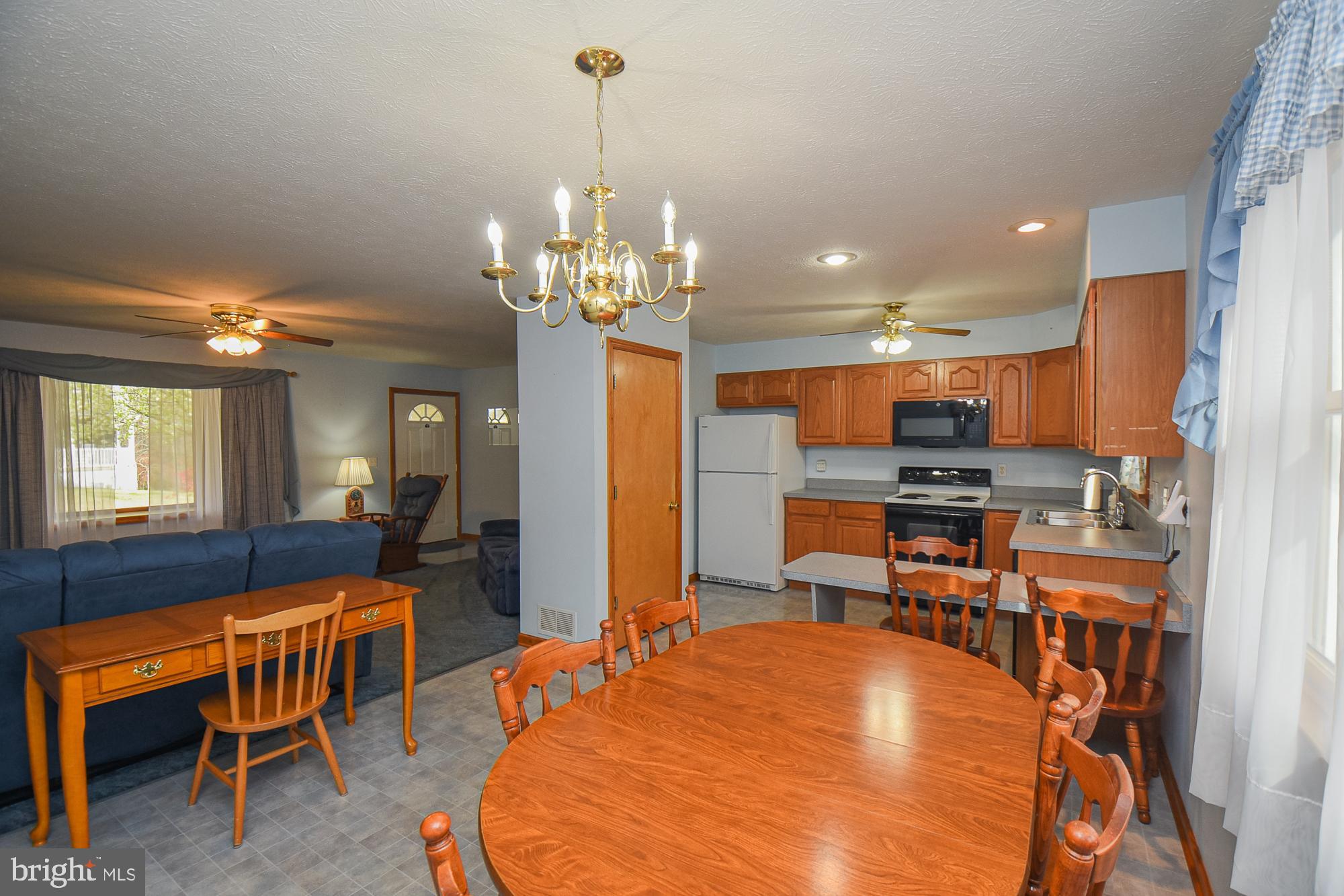 SHADY HILLS - Residential