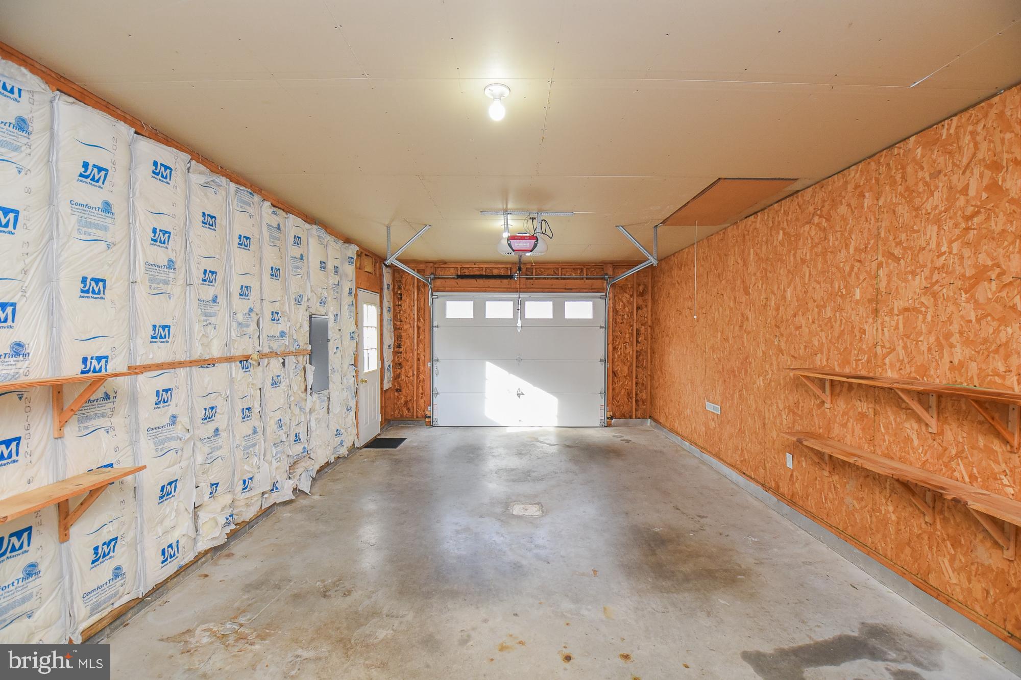 SHADY HILLS - Residential