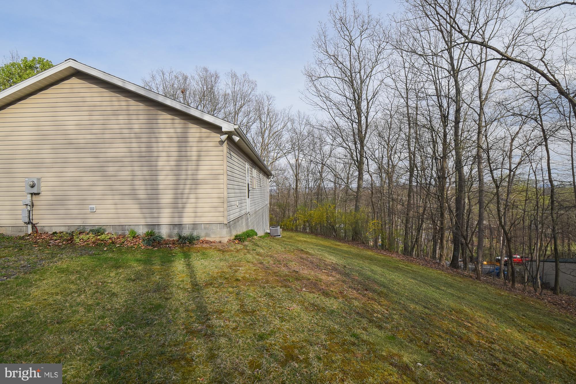 SHADY HILLS - Residential