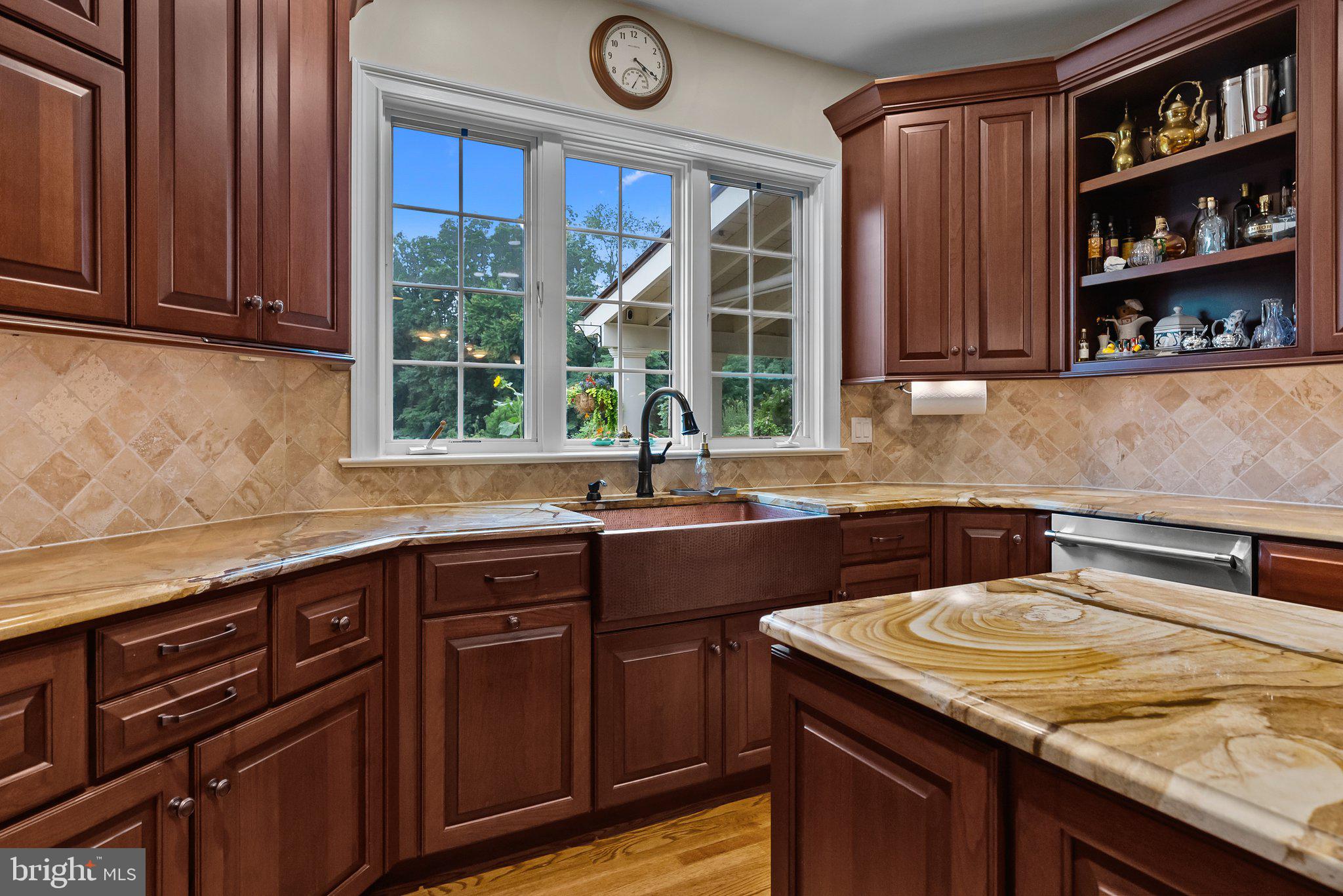 SOLY ESTATES - Residential