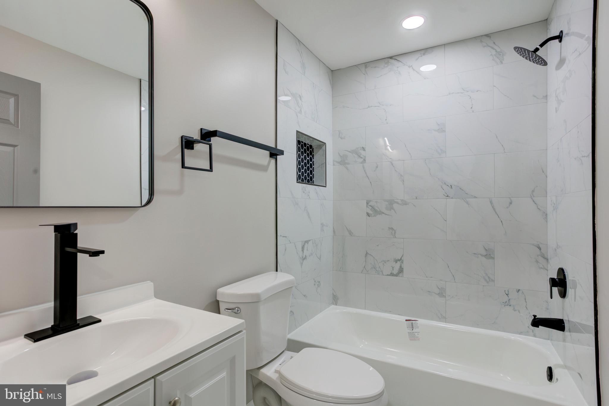 BROOKLYN - Residential