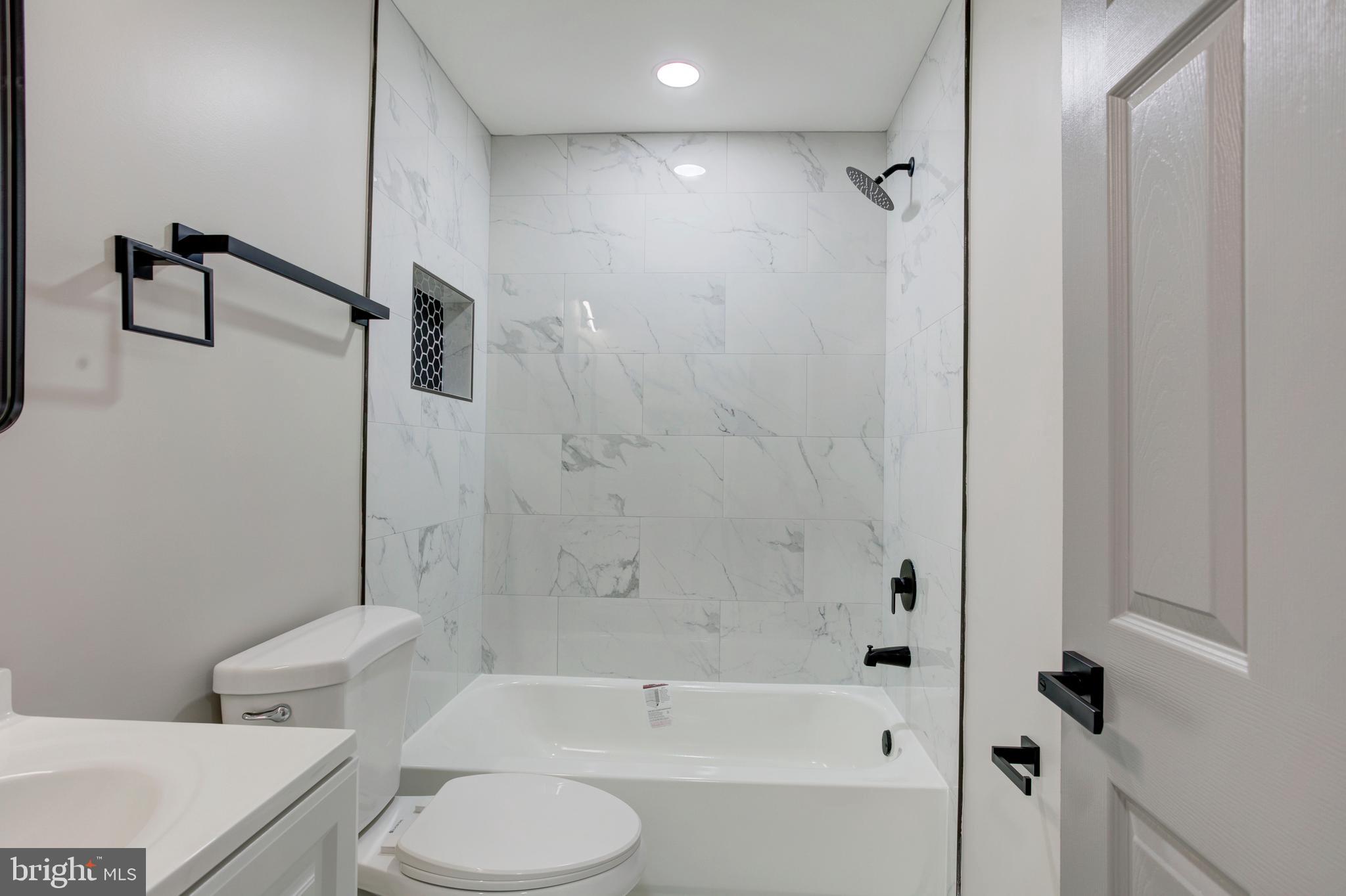 BROOKLYN - Residential