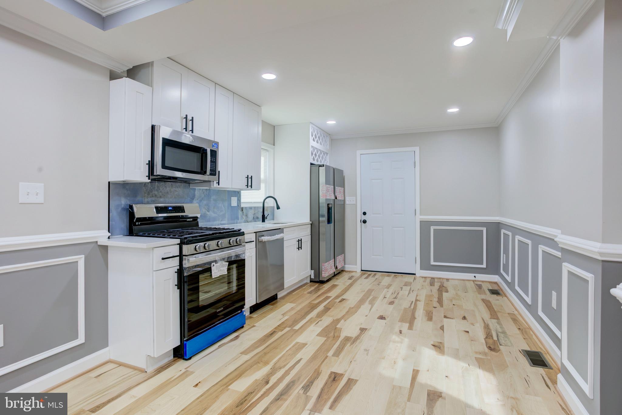 BROOKLYN - Residential