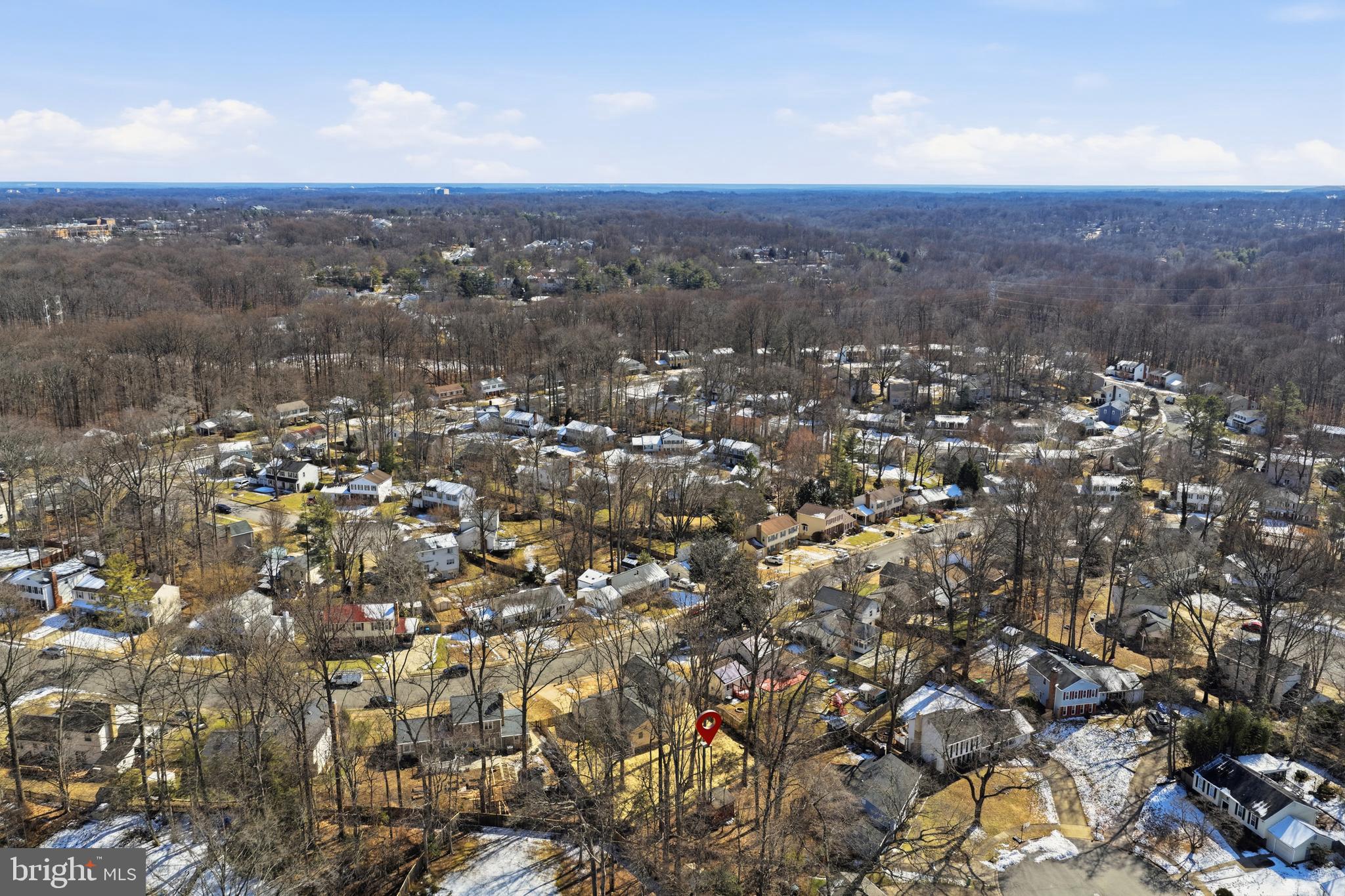 BURKE CENTRE STATION - Residential