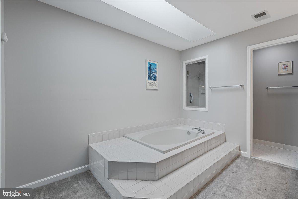 GREEN TRAILS - Residential