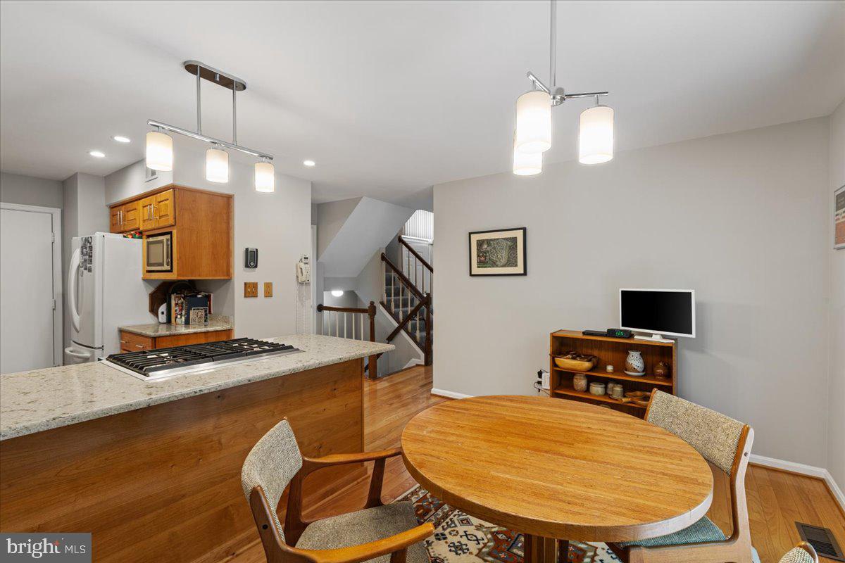 GREEN TRAILS - Residential