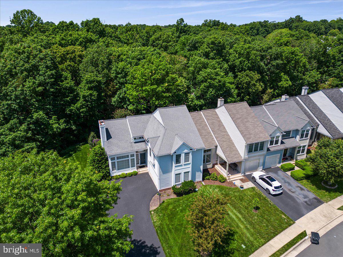 GREEN TRAILS - Residential