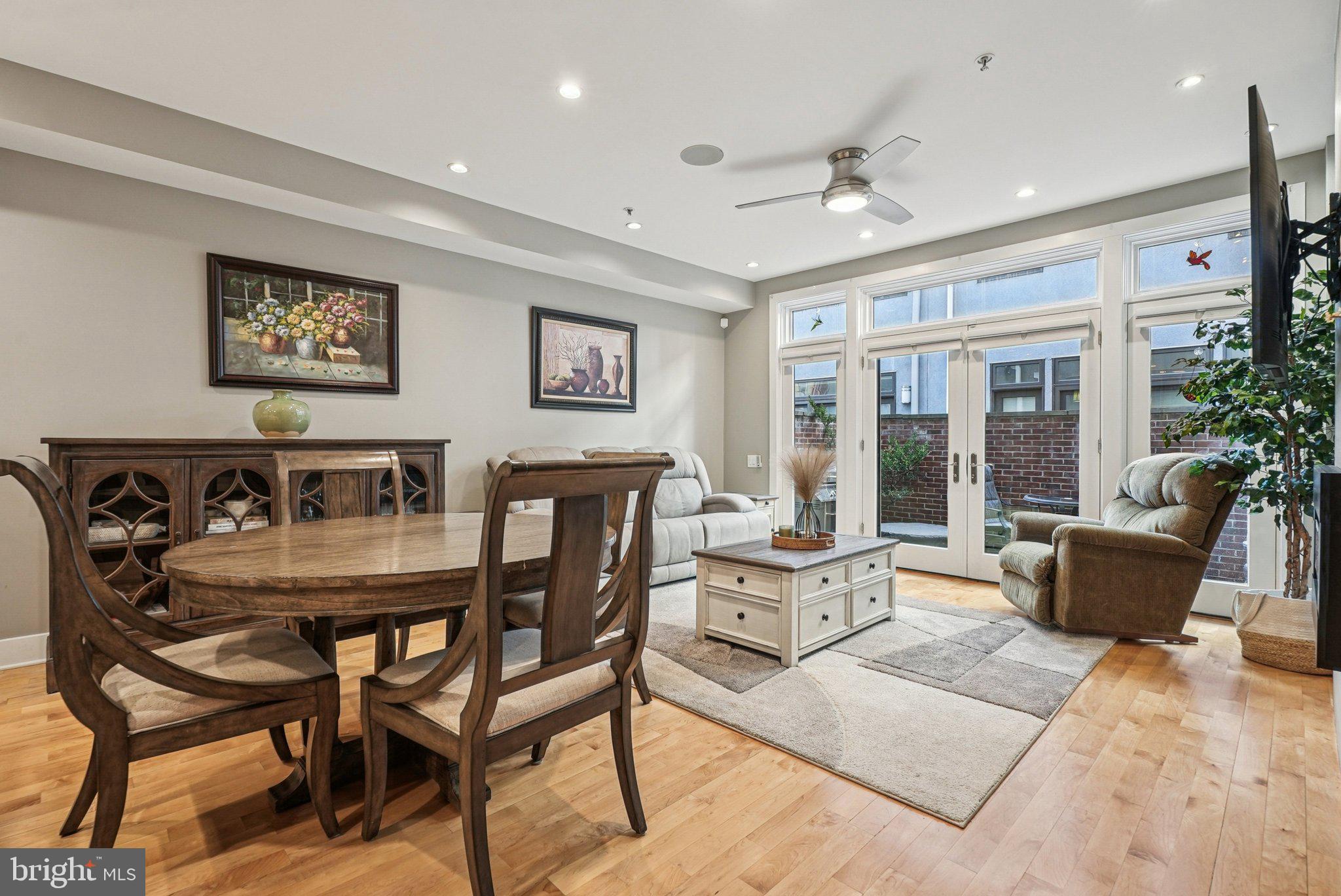 BELLA VISTA - Residential