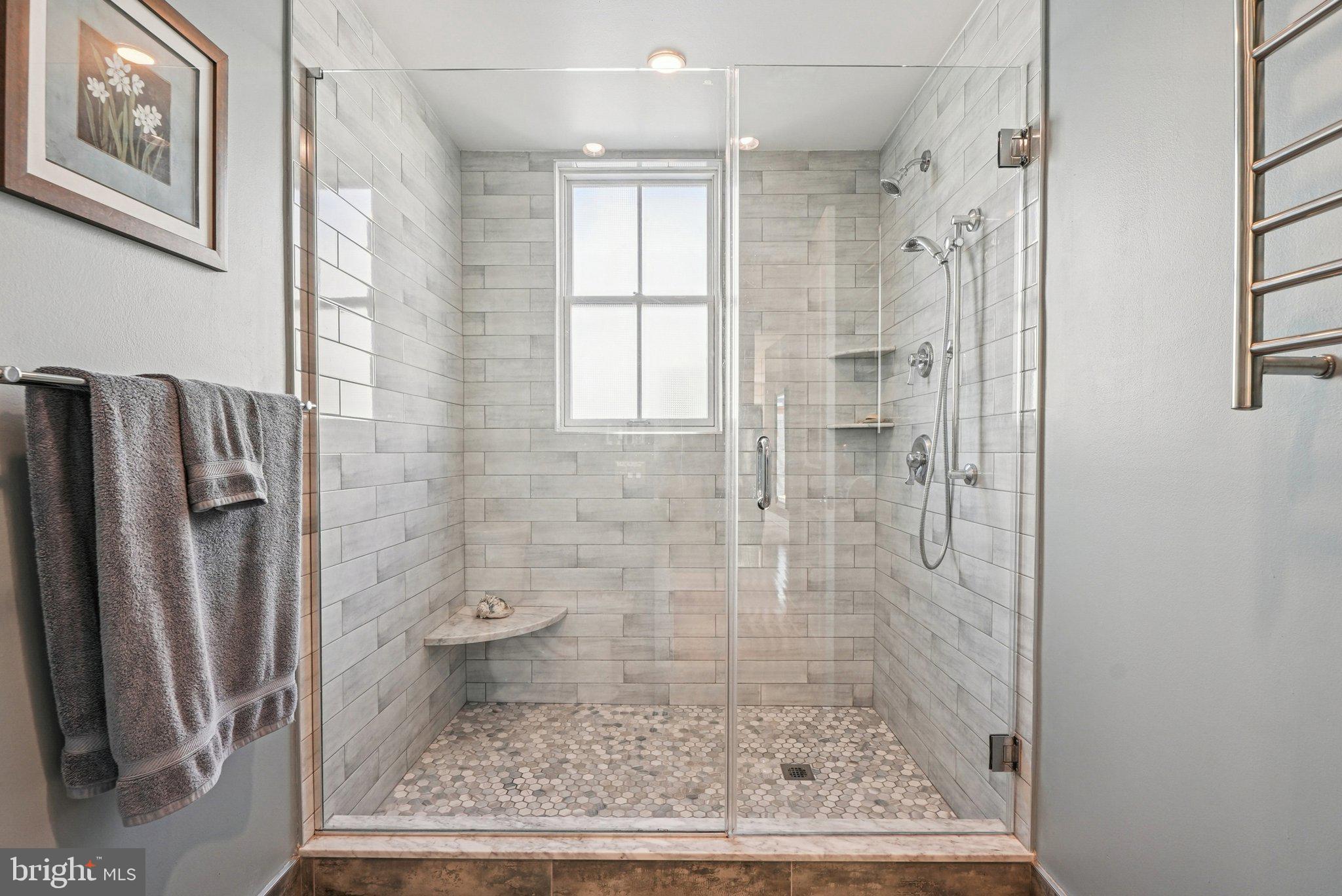 BELLA VISTA - Residential