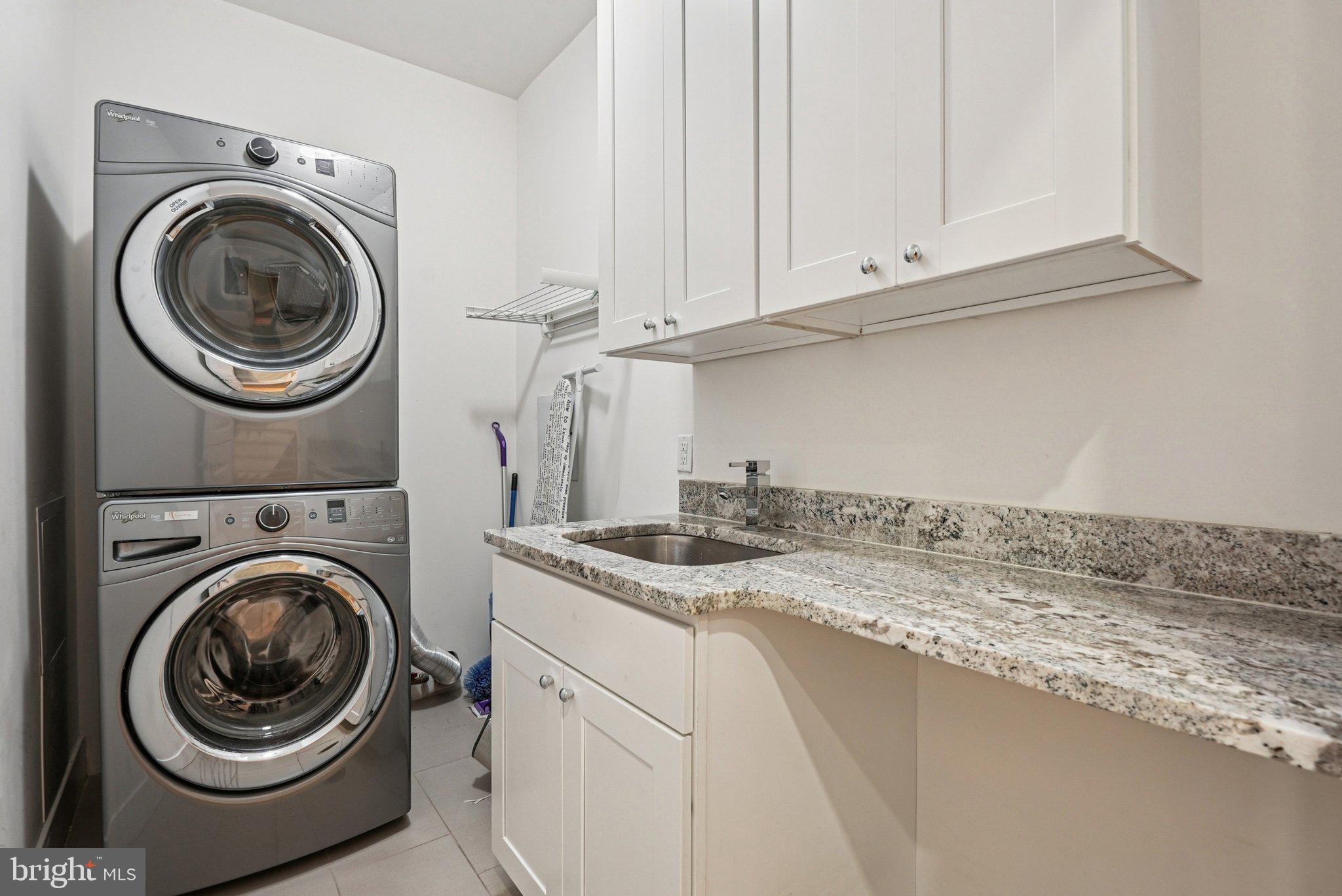 BELLA VISTA - Residential