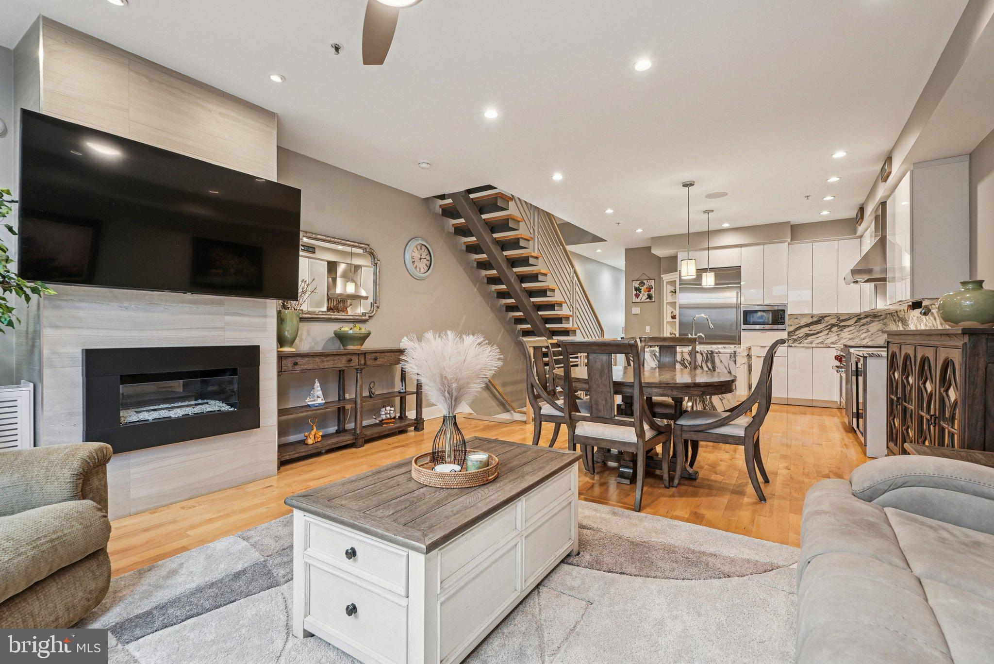 BELLA VISTA - Residential