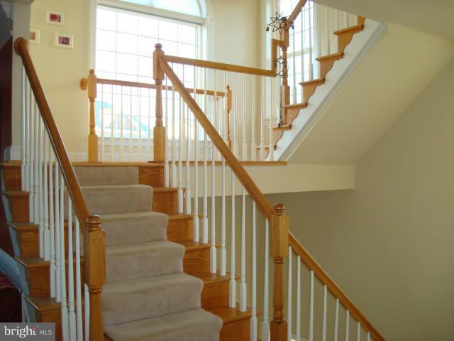 BRITTANY PARC AT TYSONS - Residential Lease