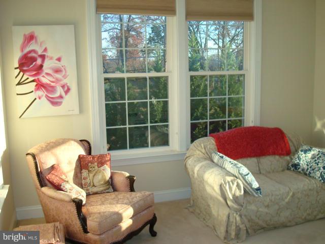 BRITTANY PARC AT TYSONS - Residential Lease