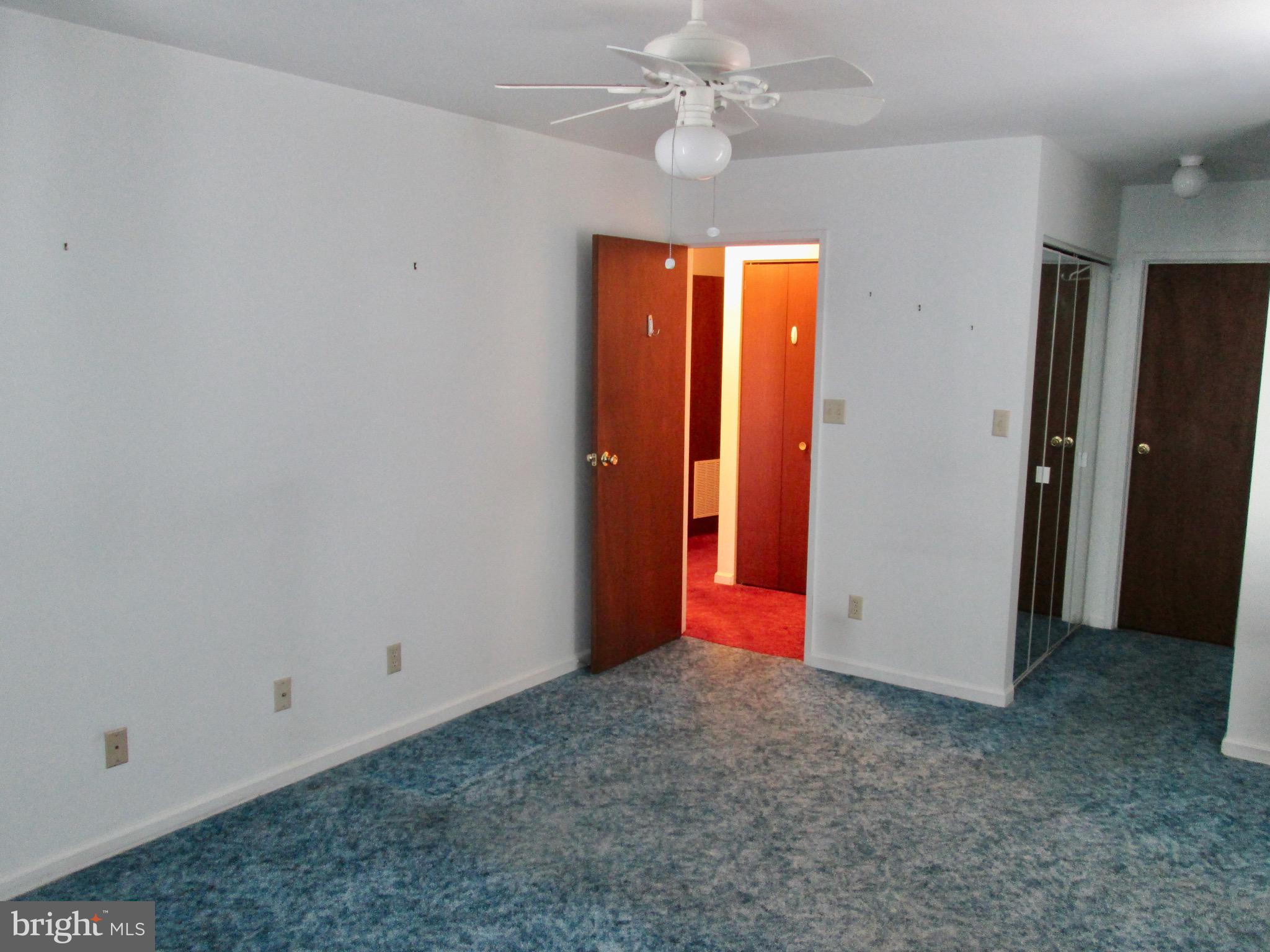 FLYING HILLS - Residential