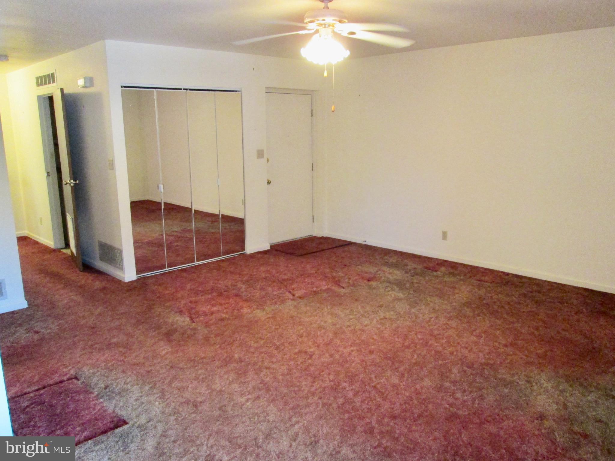 FLYING HILLS - Residential