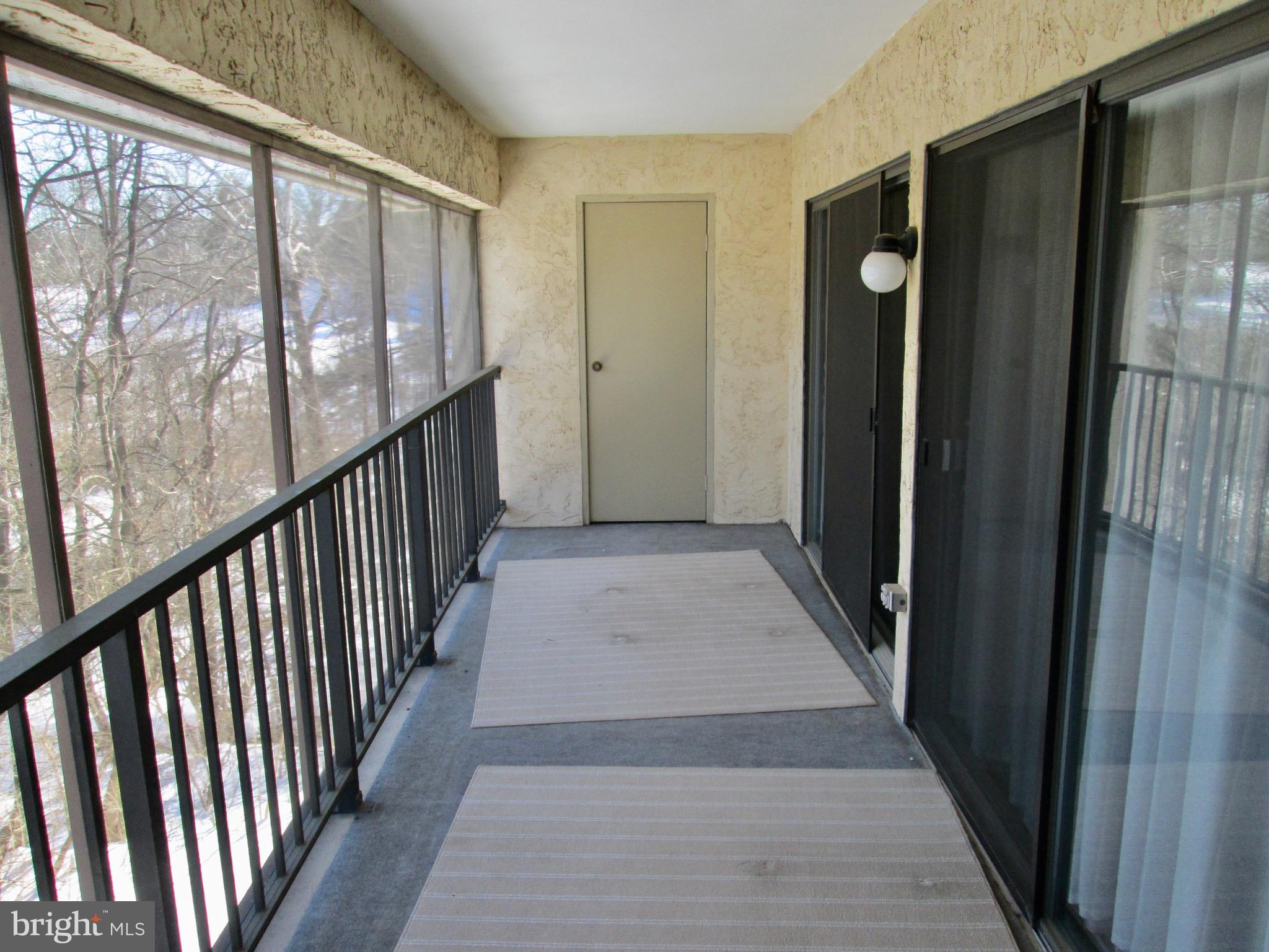 FLYING HILLS - Residential