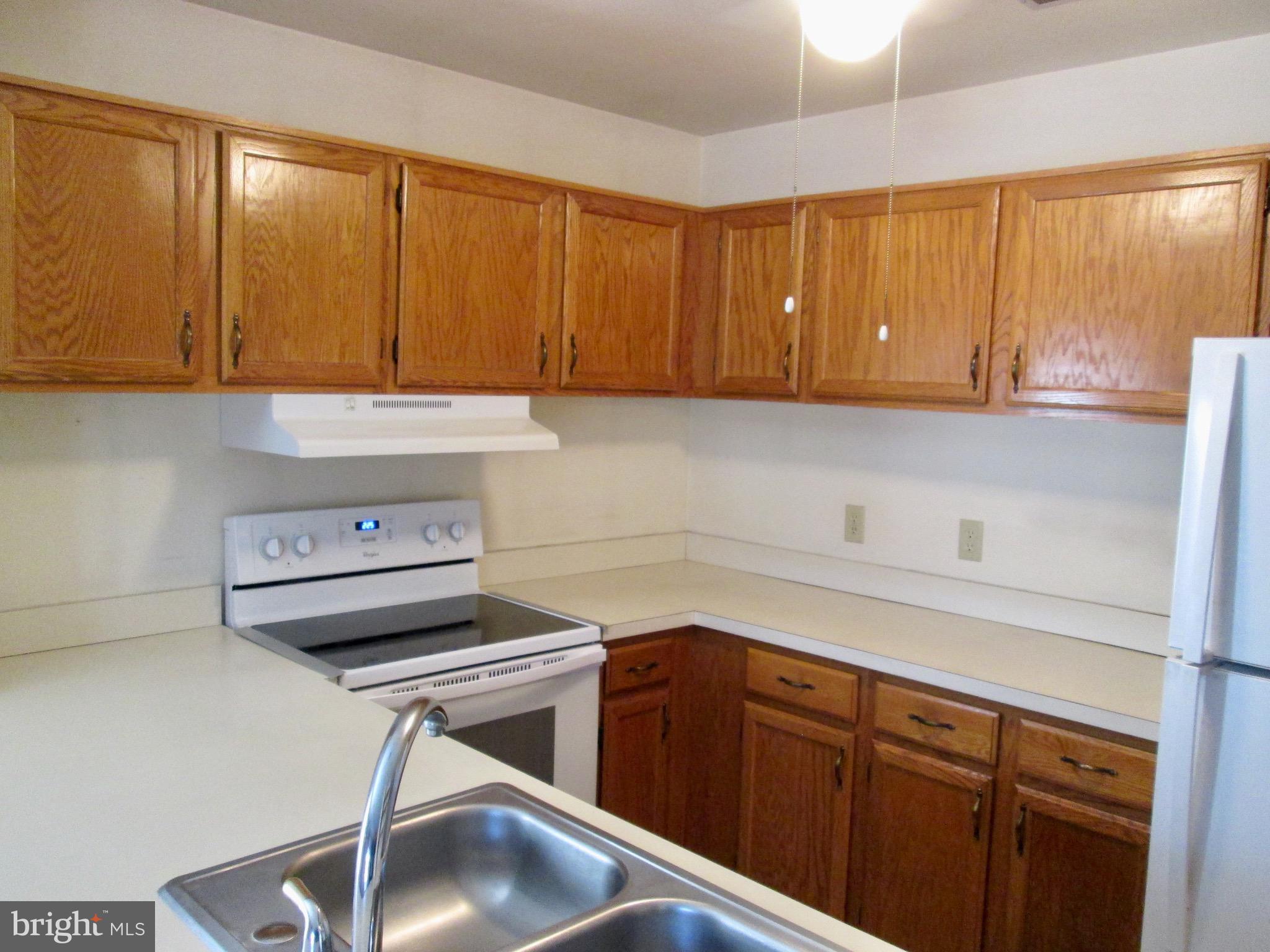 46 MUIRFIELD DRIVE F