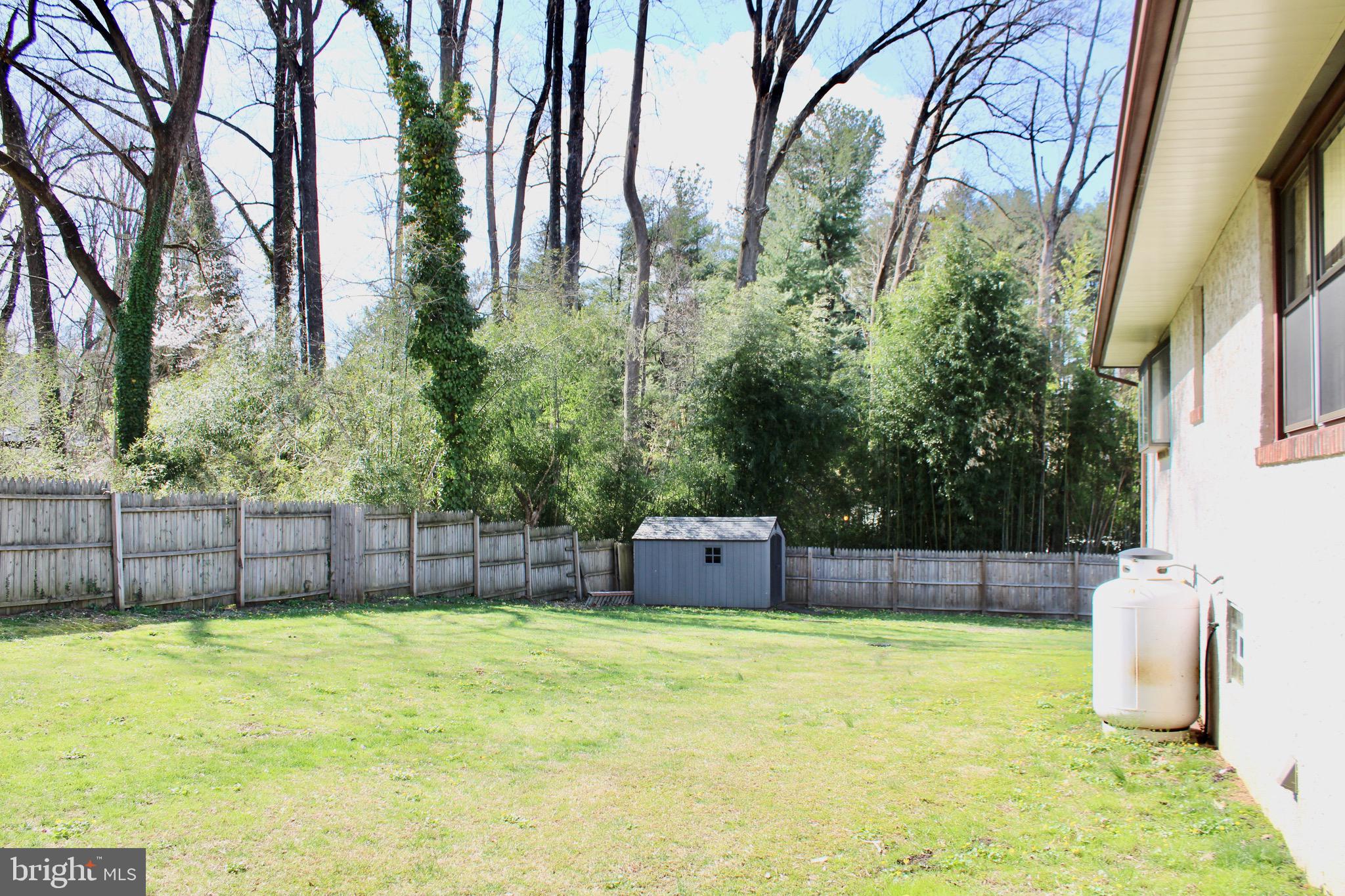 FEASTERVILLE HGTS - Residential