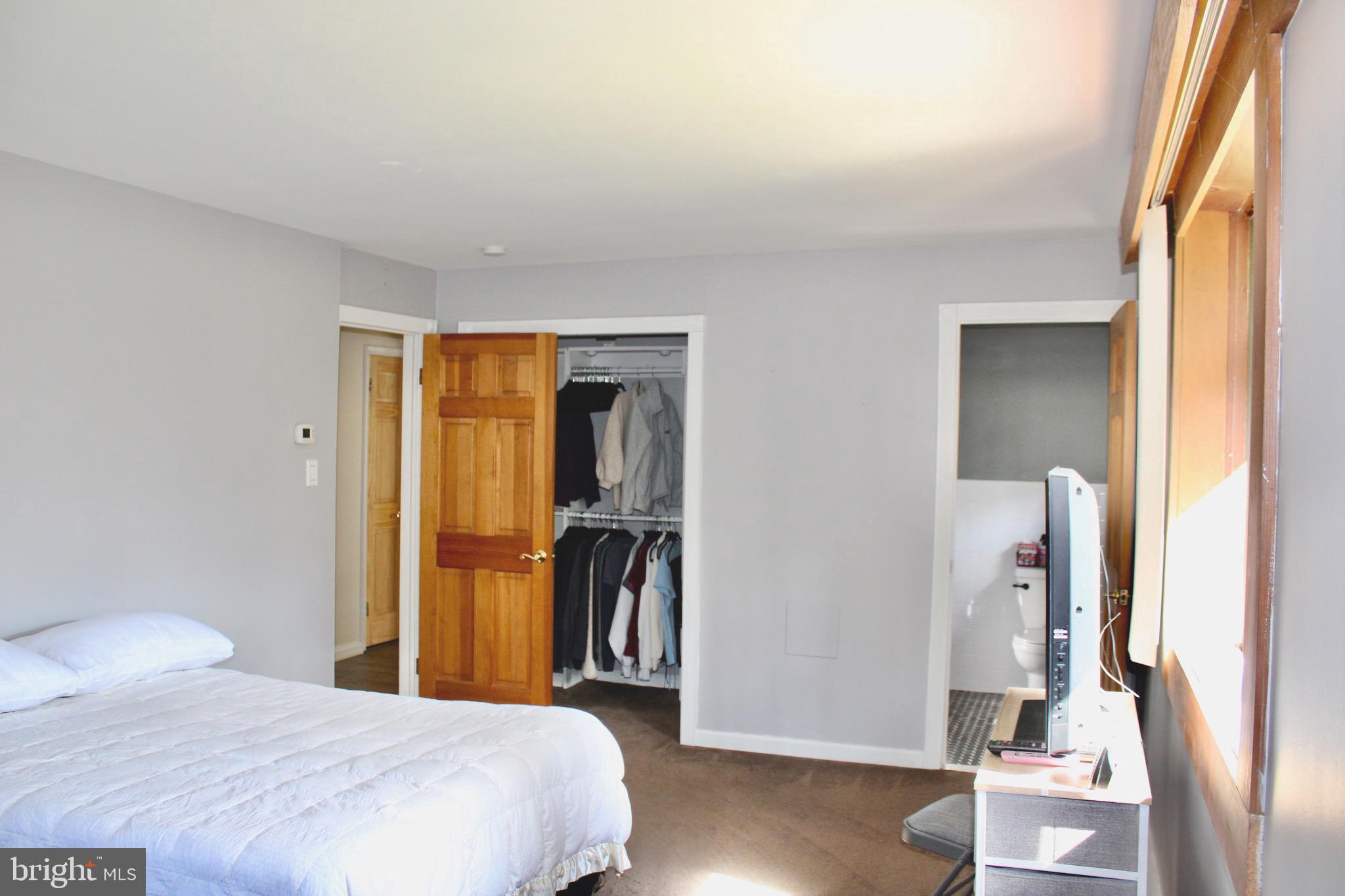 FEASTERVILLE HGTS - Residential