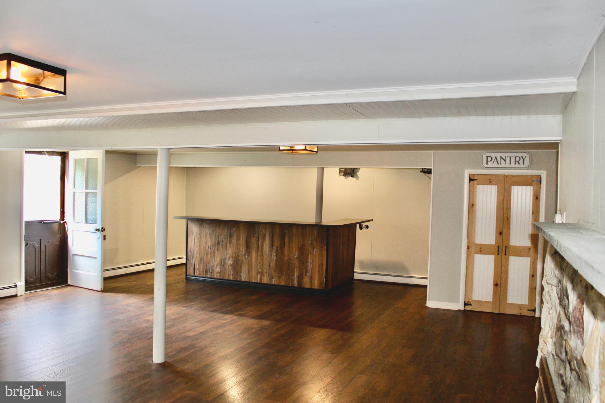 FEASTERVILLE HGTS - Residential