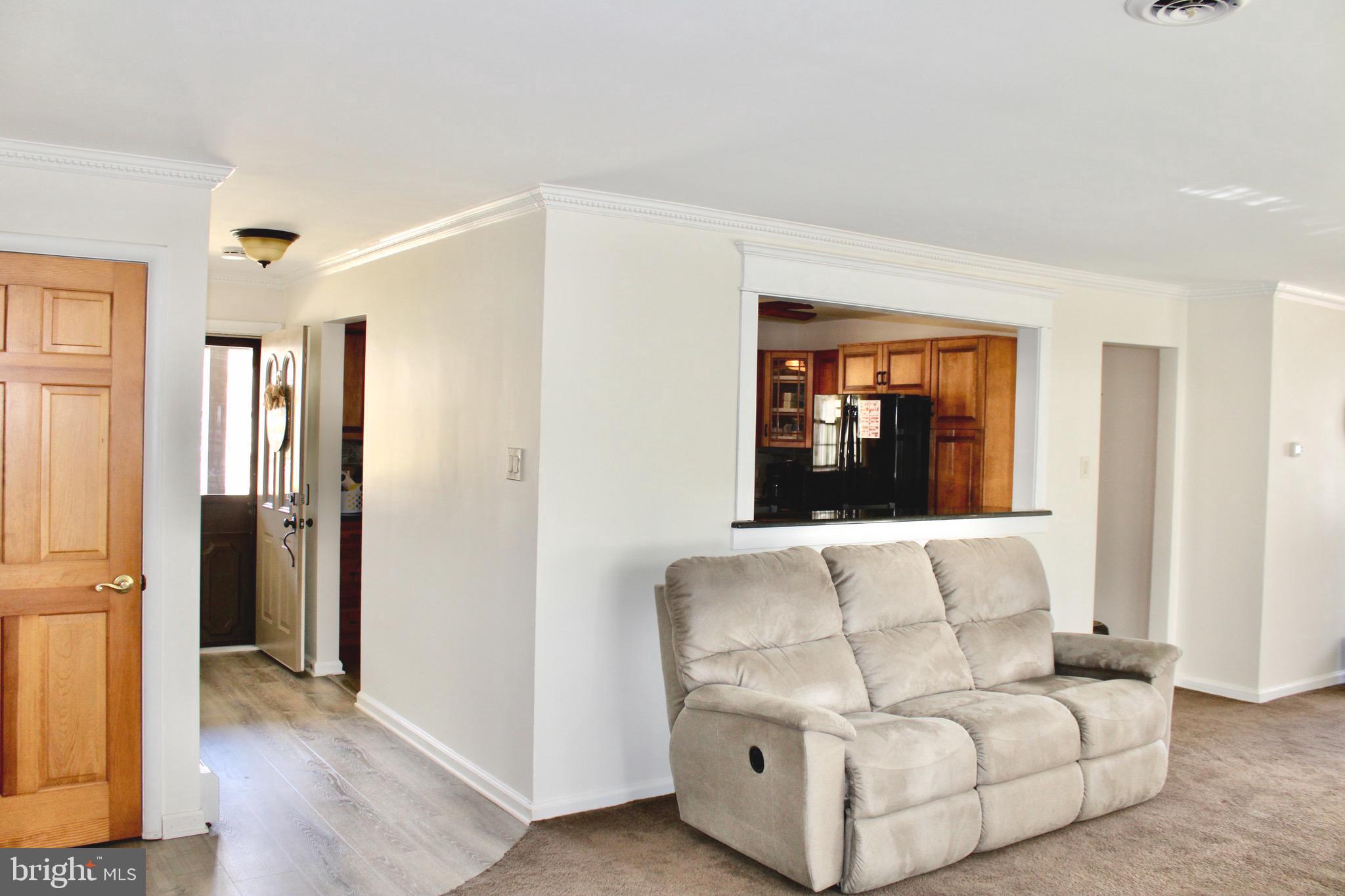 FEASTERVILLE HGTS - Residential