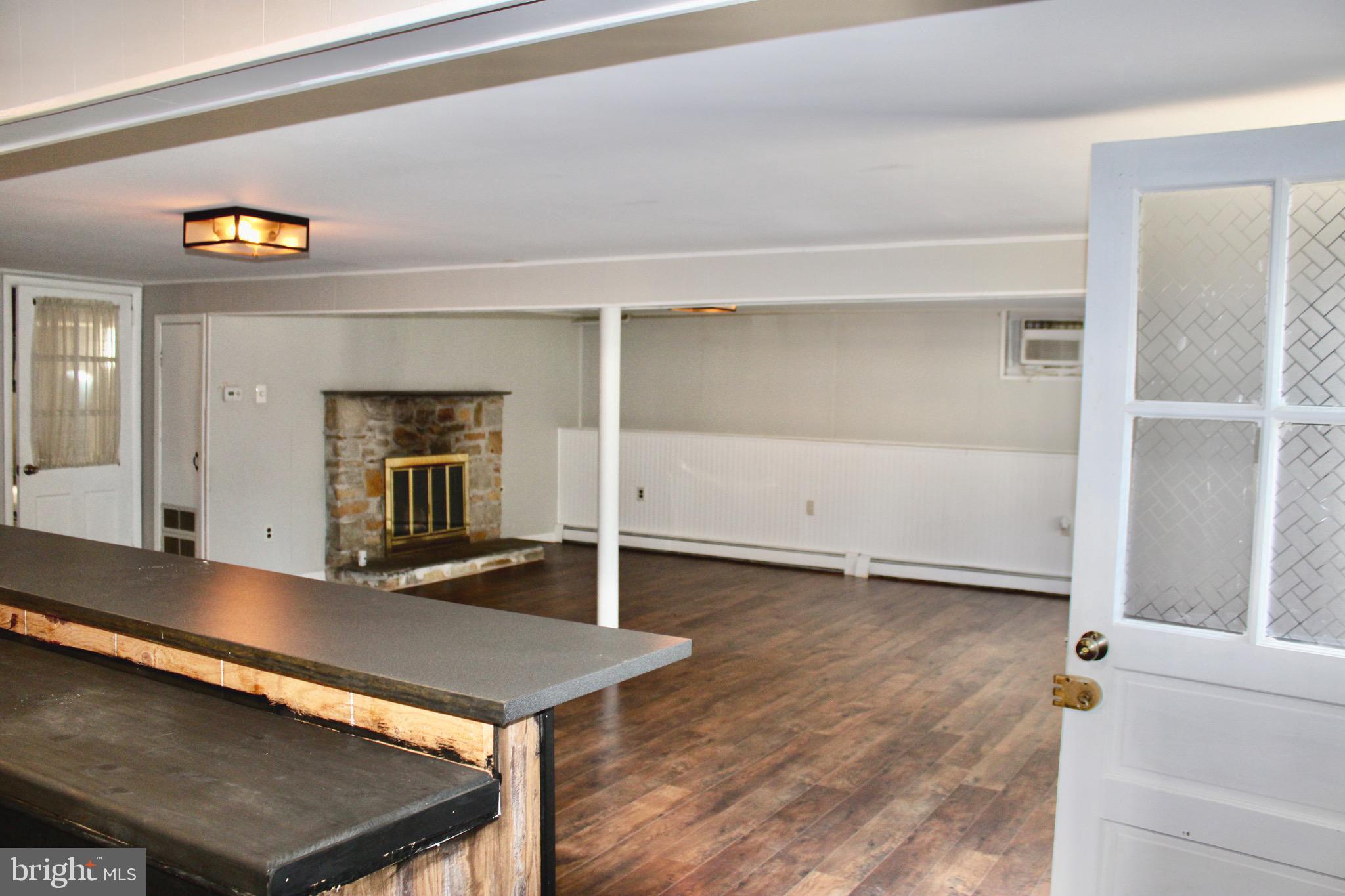 FEASTERVILLE HGTS - Residential