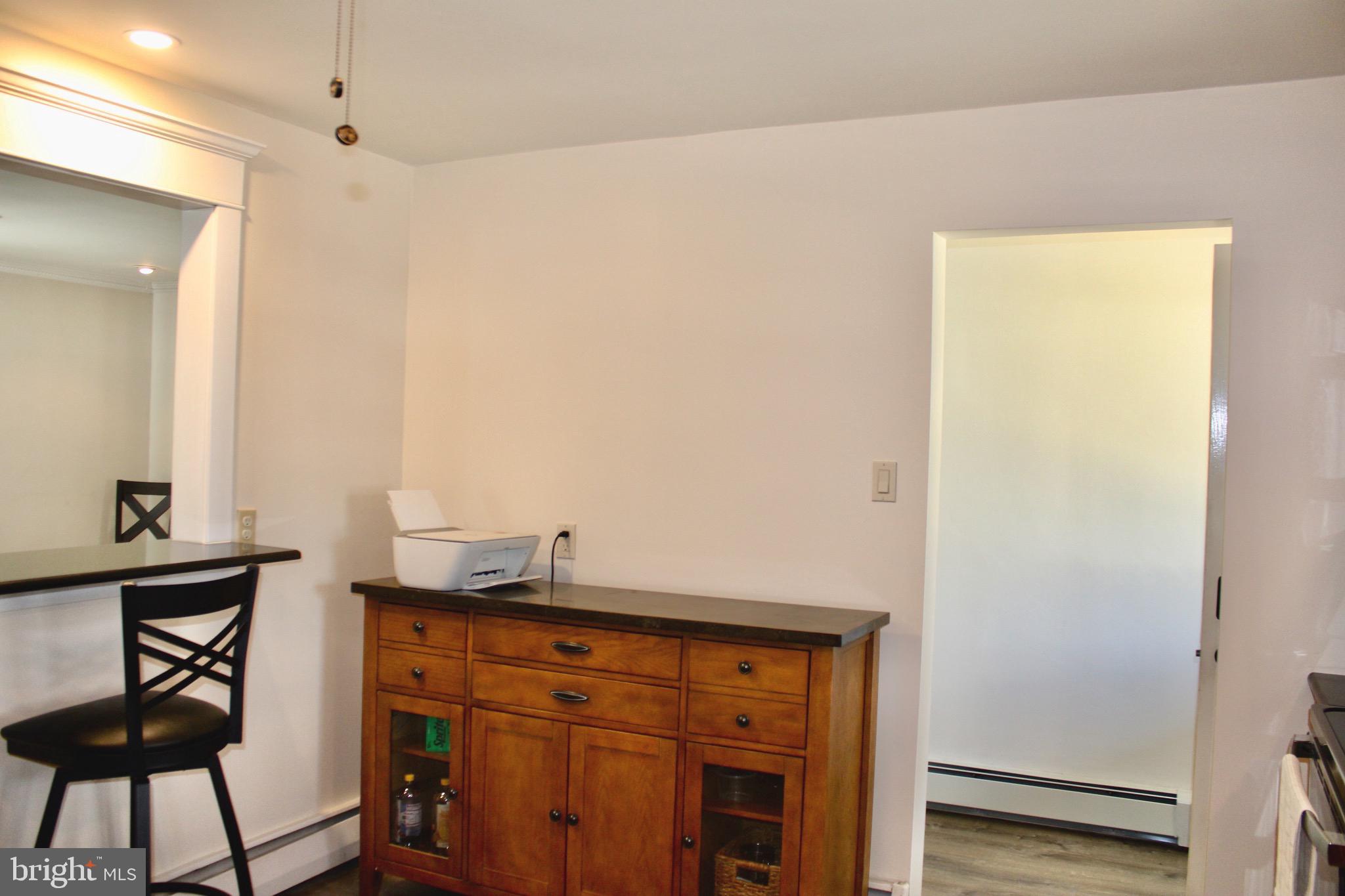 FEASTERVILLE HGTS - Residential