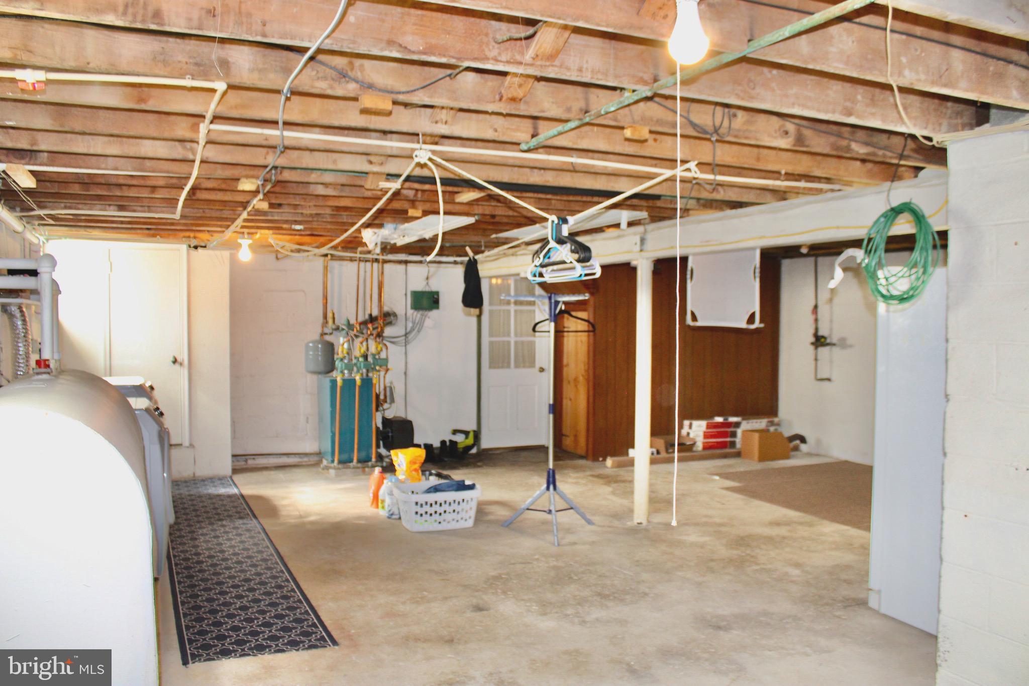 FEASTERVILLE HGTS - Residential