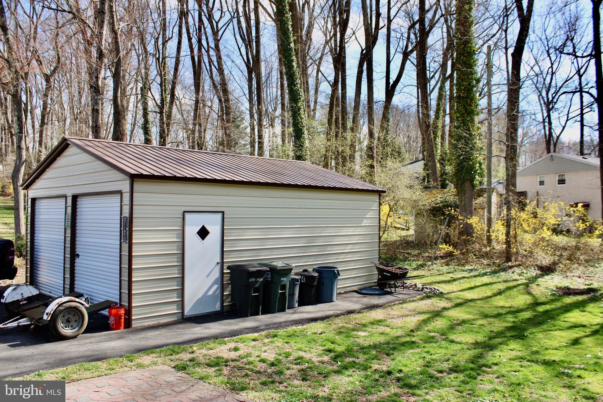 FEASTERVILLE HGTS - Residential