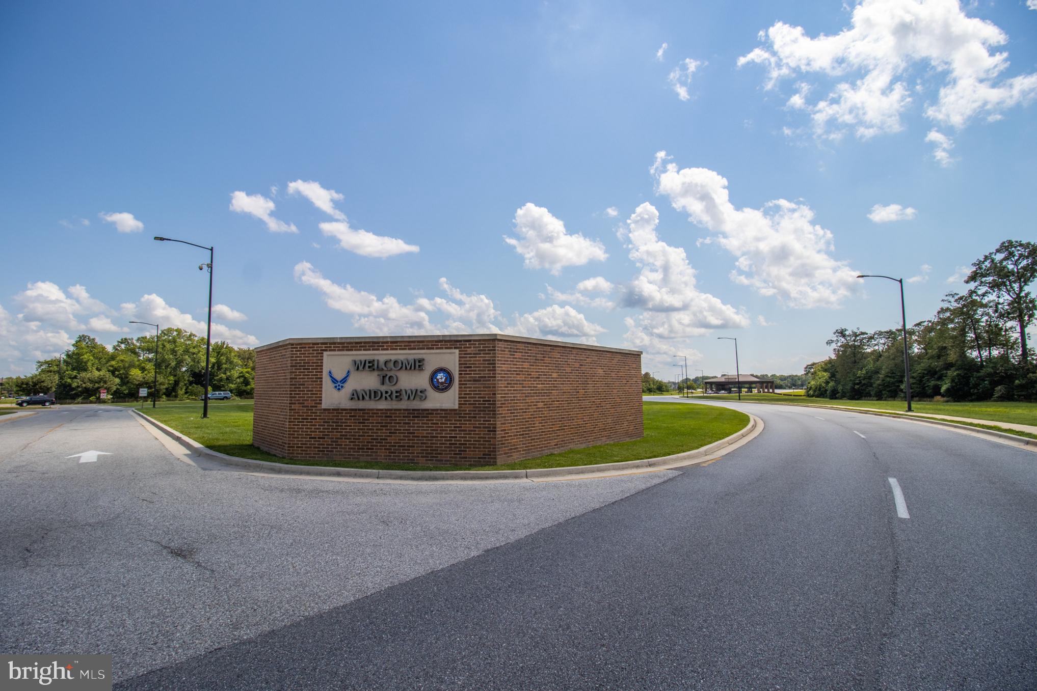 THE WOODLANDS - Residential