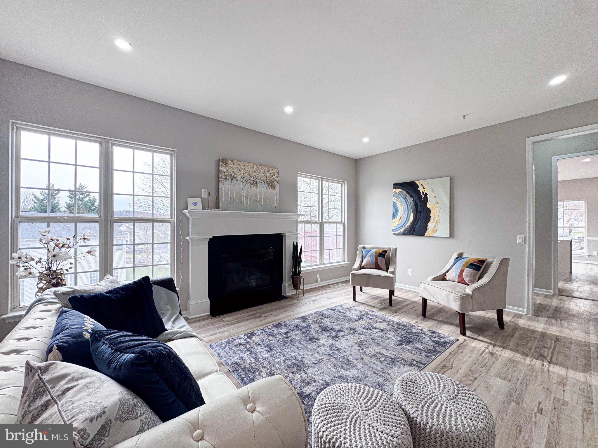 HILLANTRAE - Residential