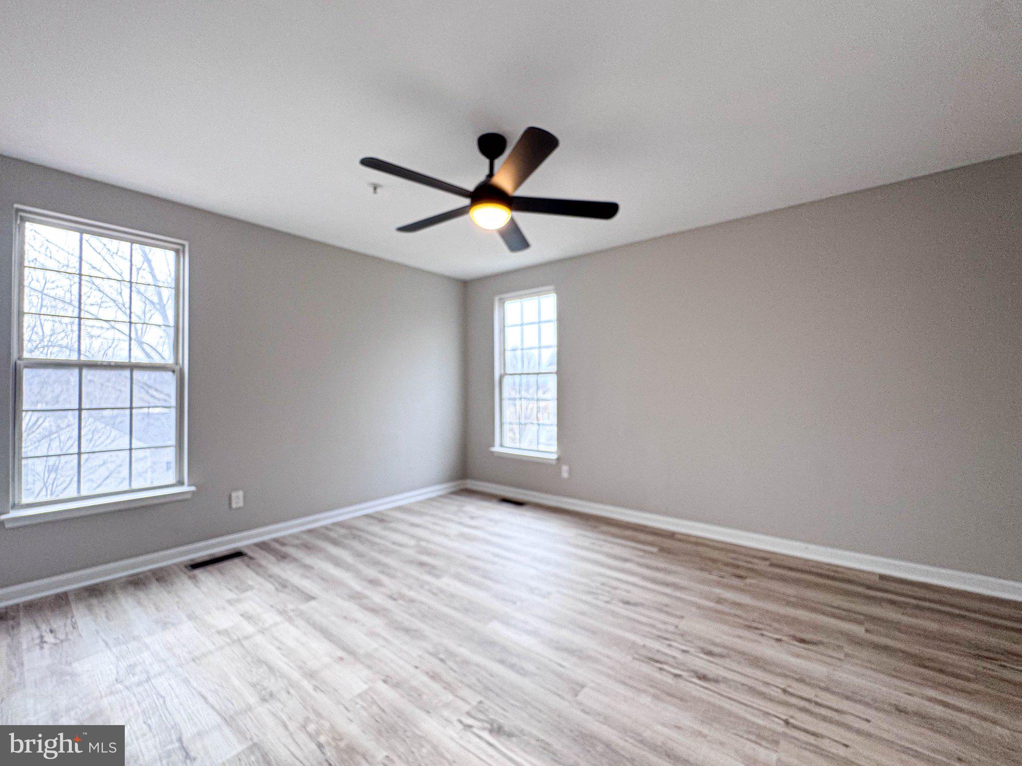 HILLANTRAE - Residential