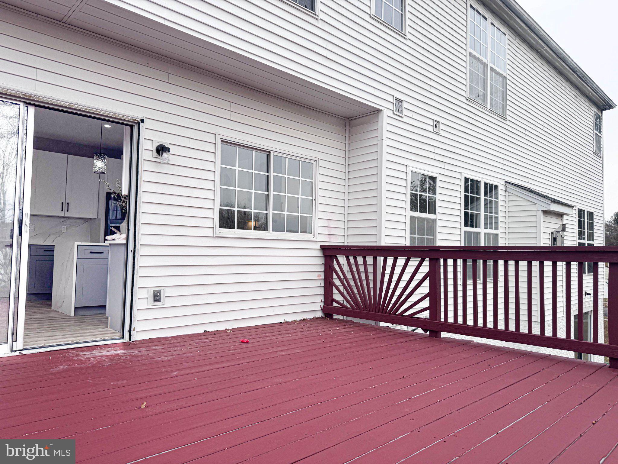 HILLANTRAE - Residential