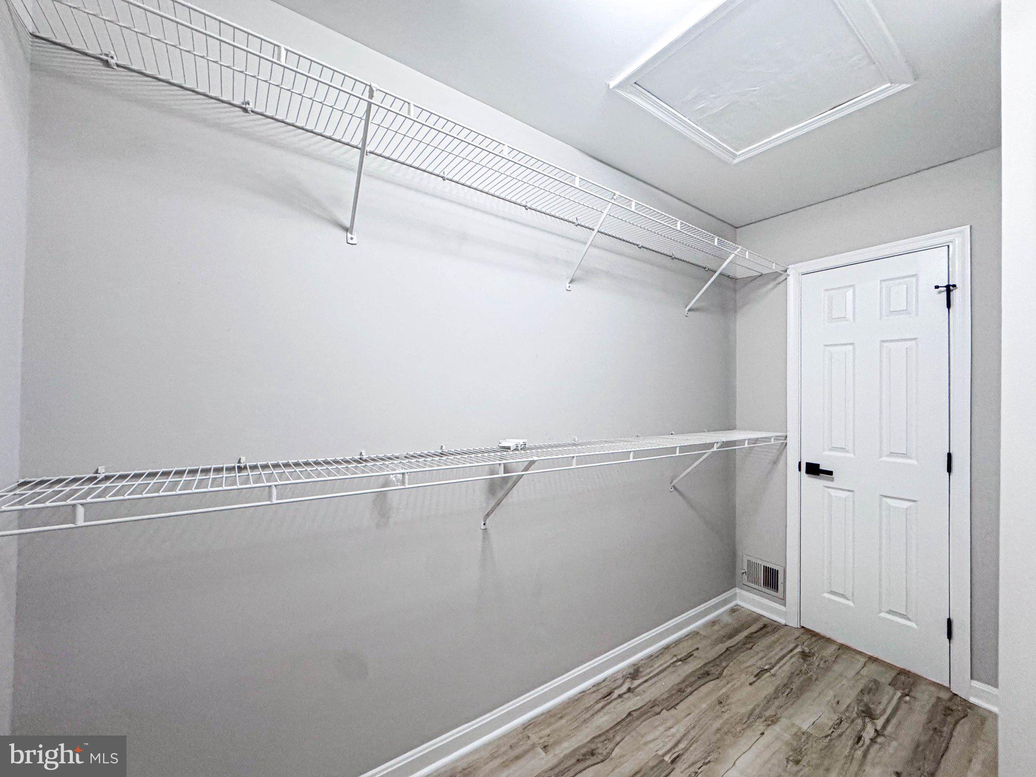 HILLANTRAE - Residential