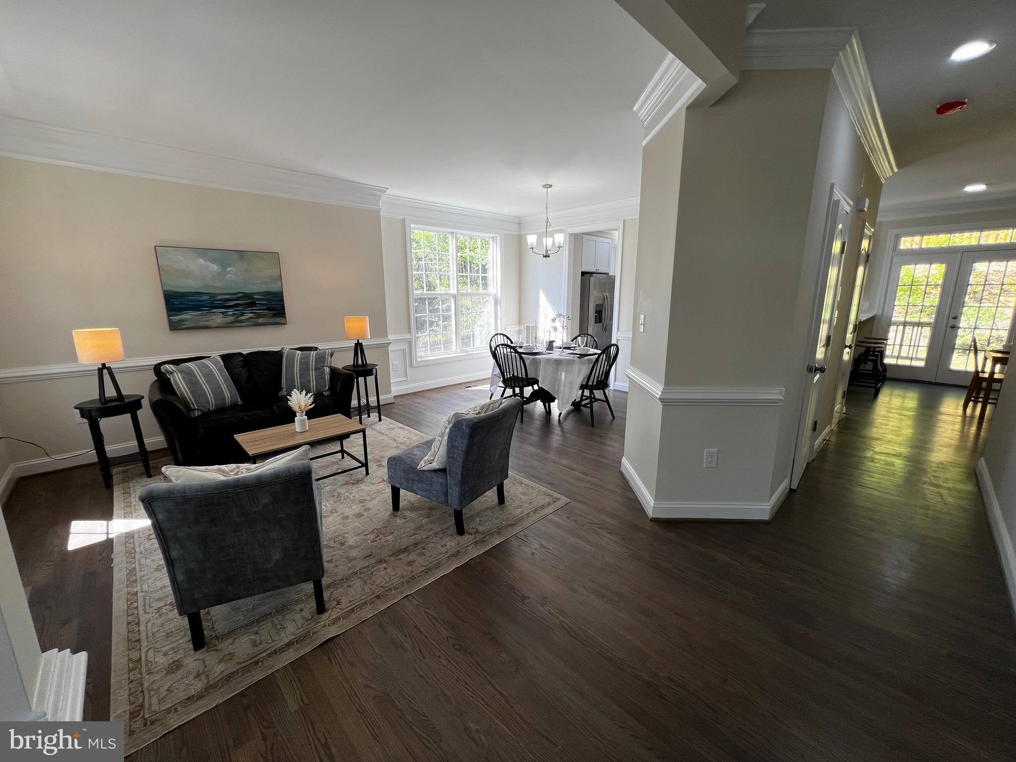 CAMBRIDGE CROSSING - Residential