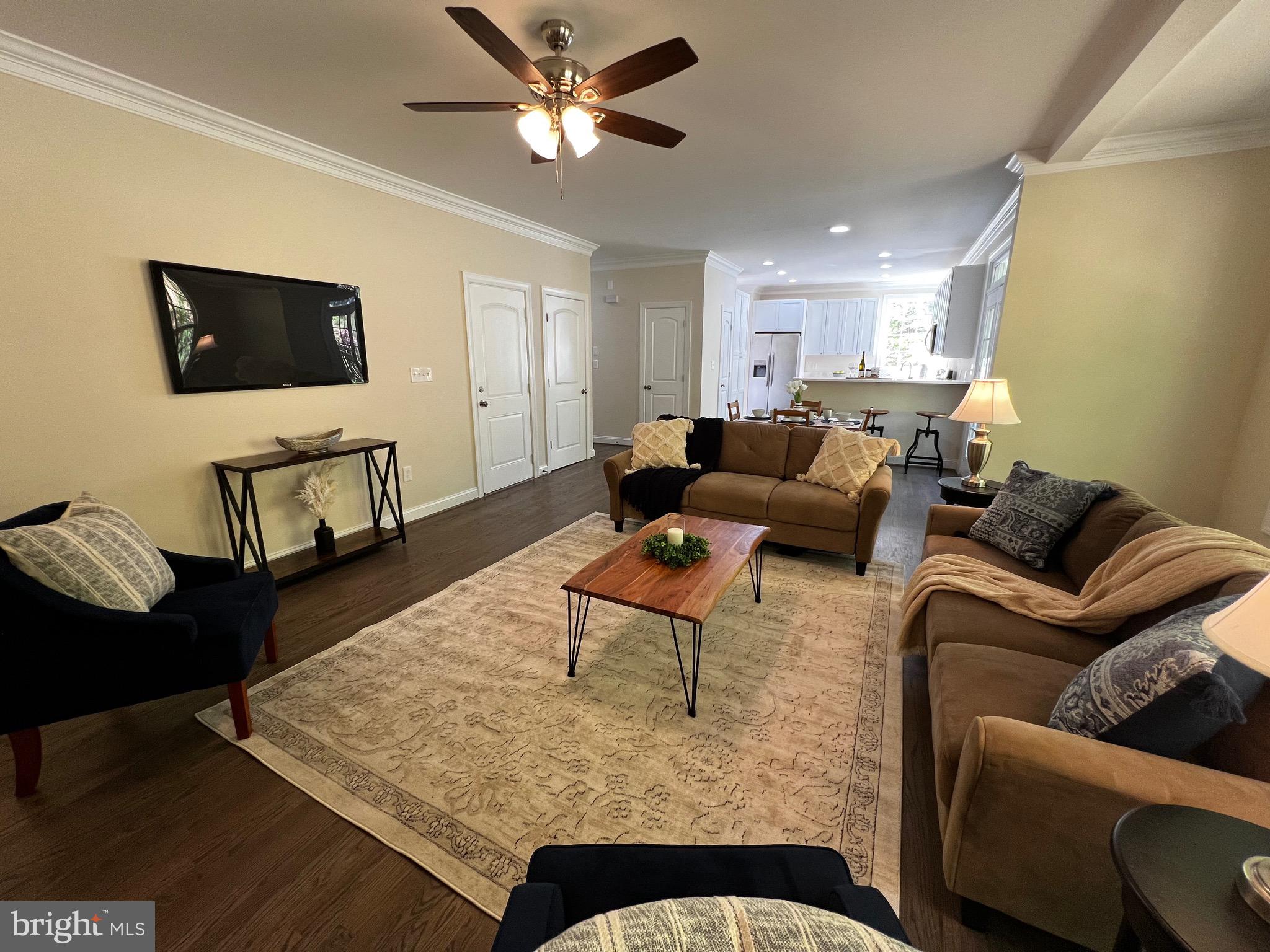 CAMBRIDGE CROSSING - Residential