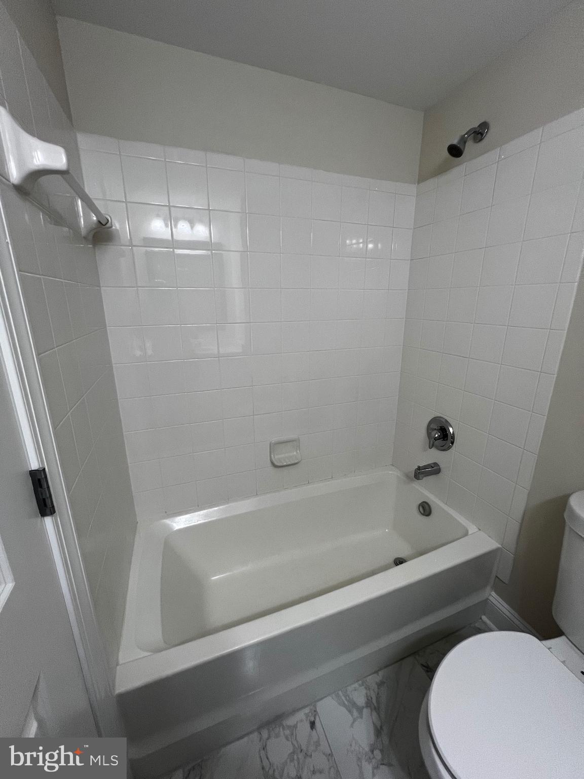 CAMBRIDGE CROSSING - Residential