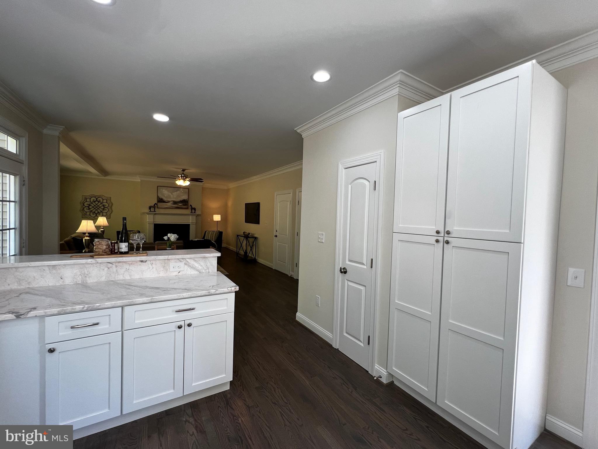 CAMBRIDGE CROSSING - Residential