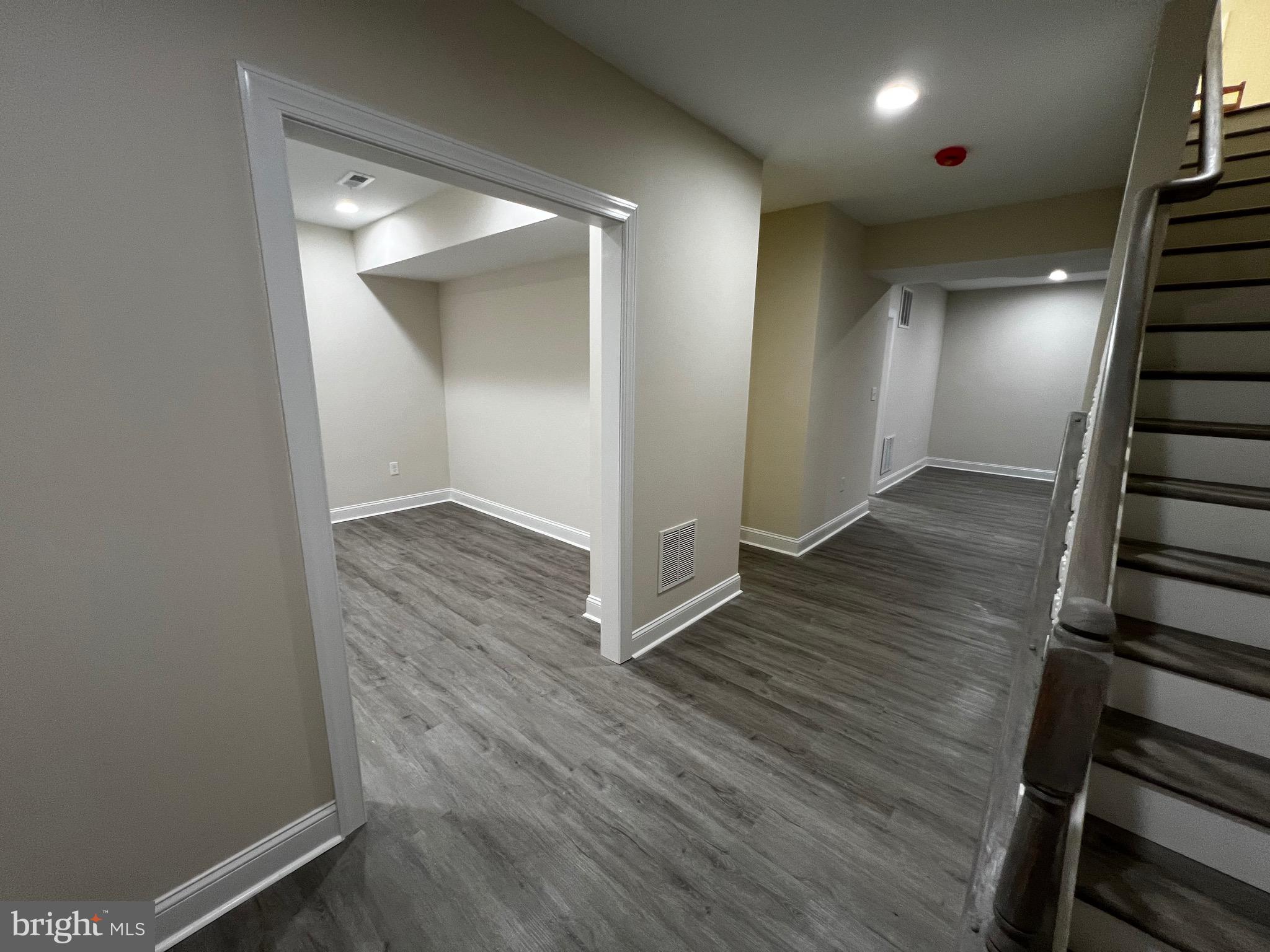 CAMBRIDGE CROSSING - Residential