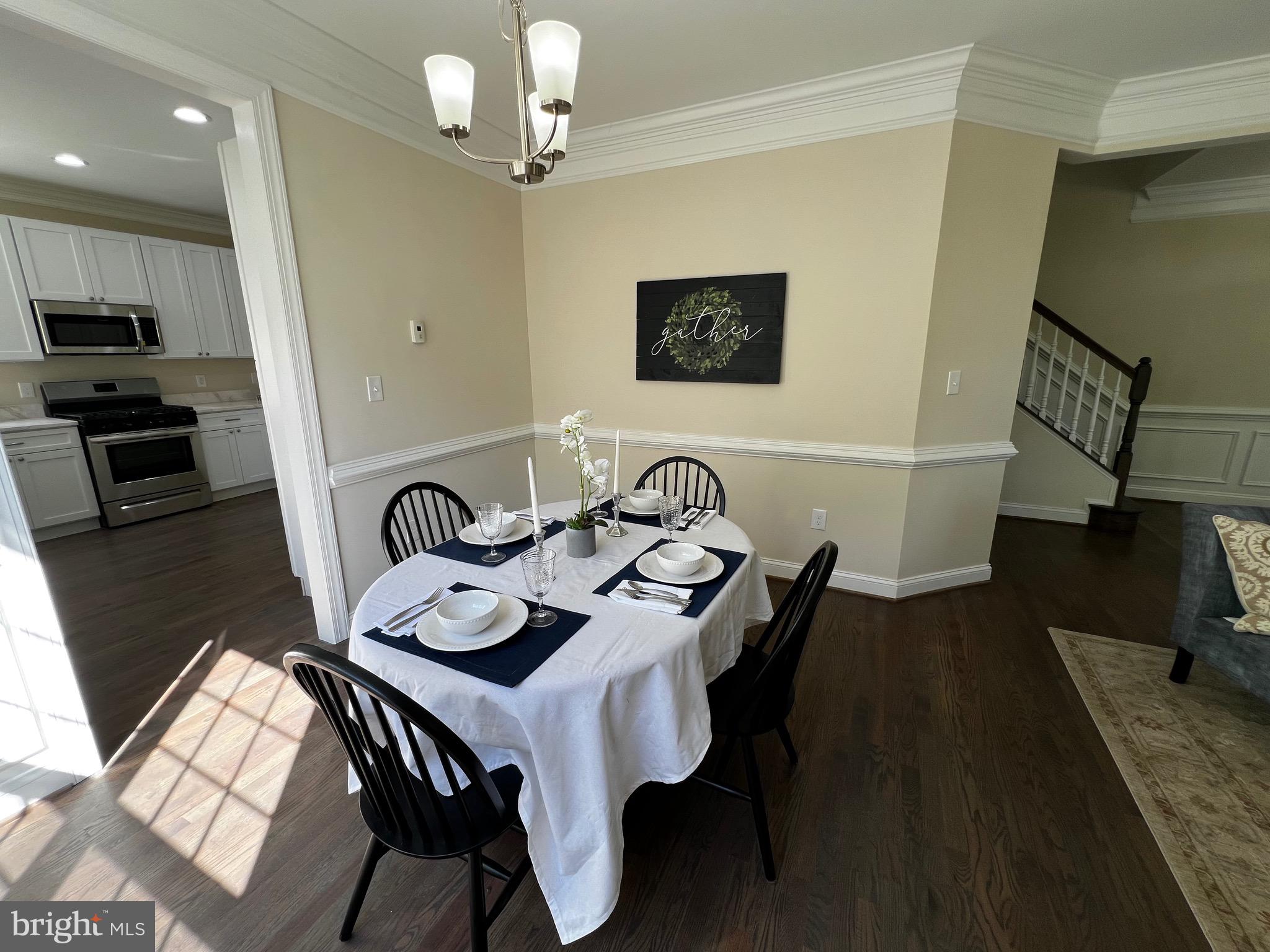 CAMBRIDGE CROSSING - Residential