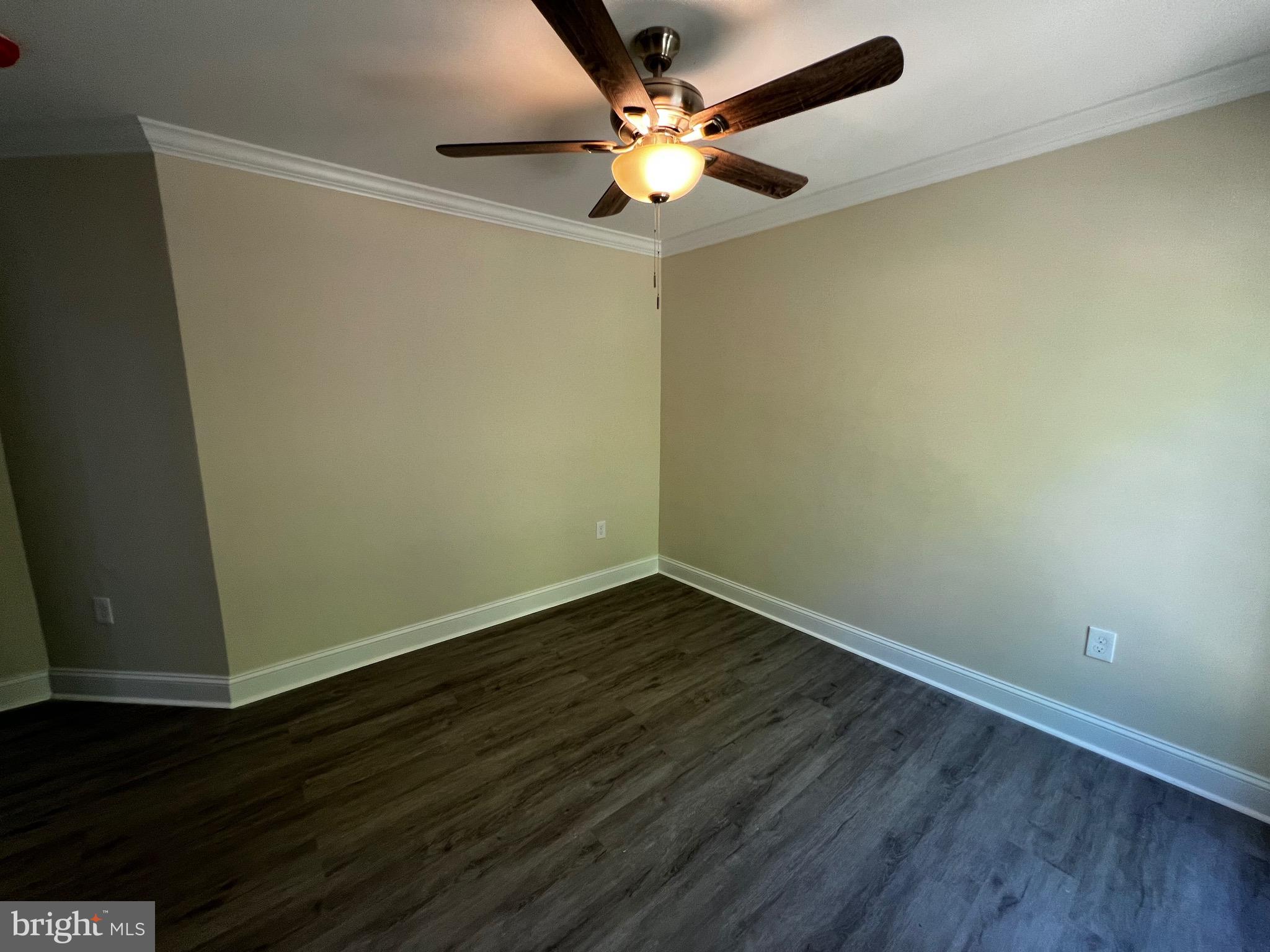 CAMBRIDGE CROSSING - Residential