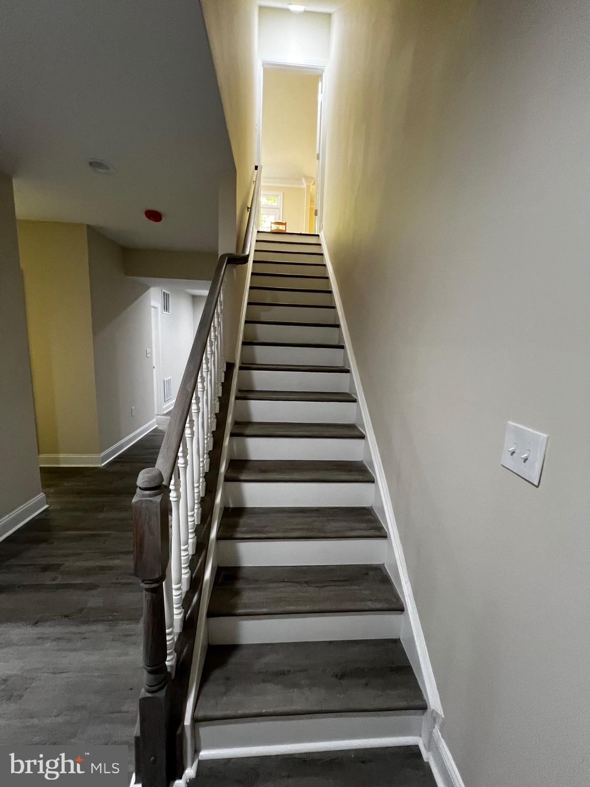 CAMBRIDGE CROSSING - Residential