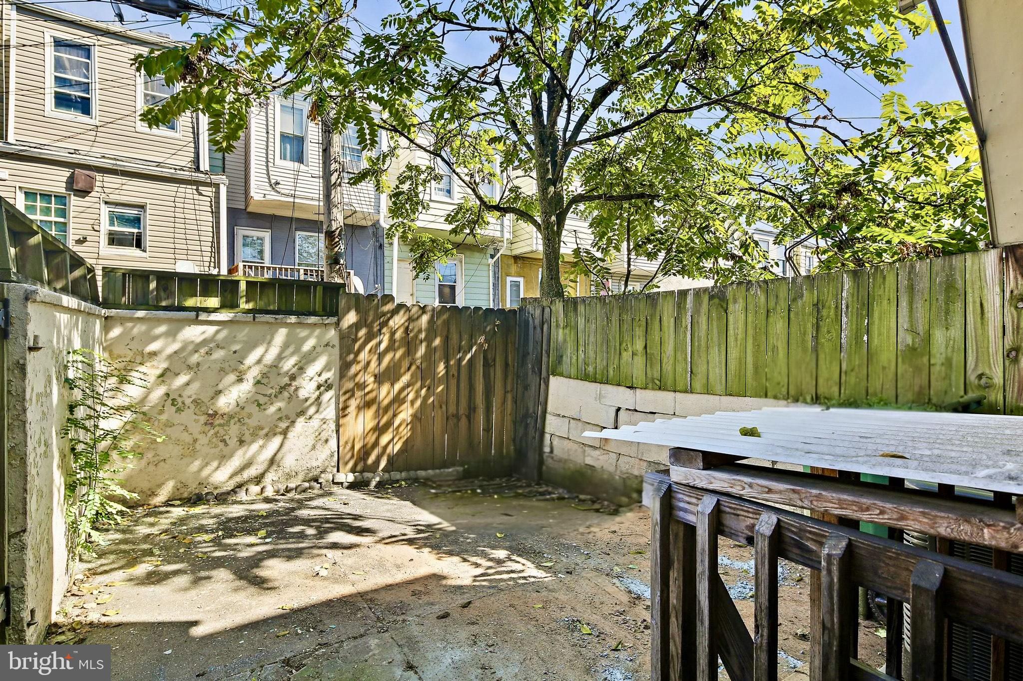 PATTERSON PARK - Residential